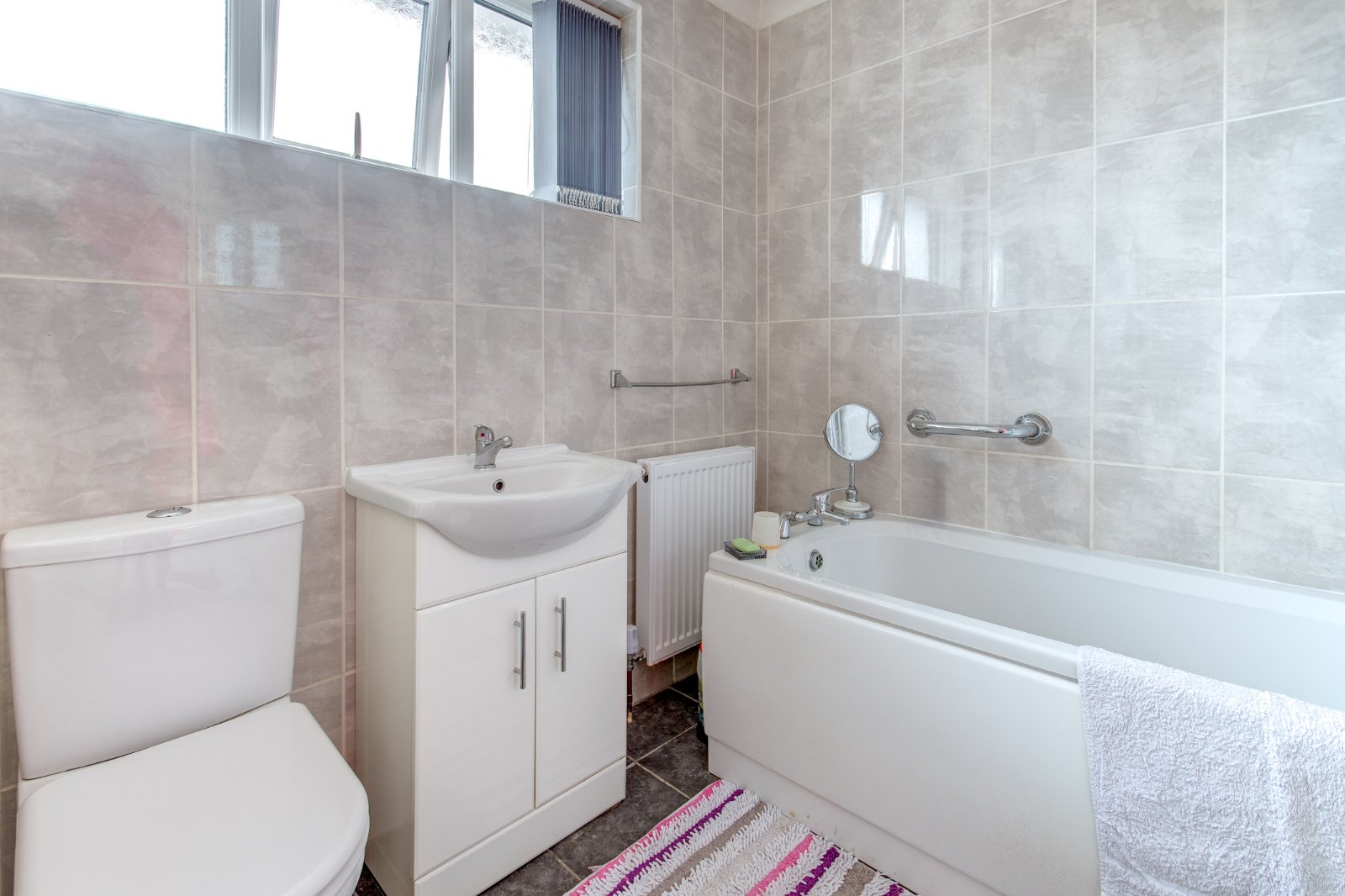 3 bed house for sale in Rothesay Drive, Stourbridge  - Property Image 9