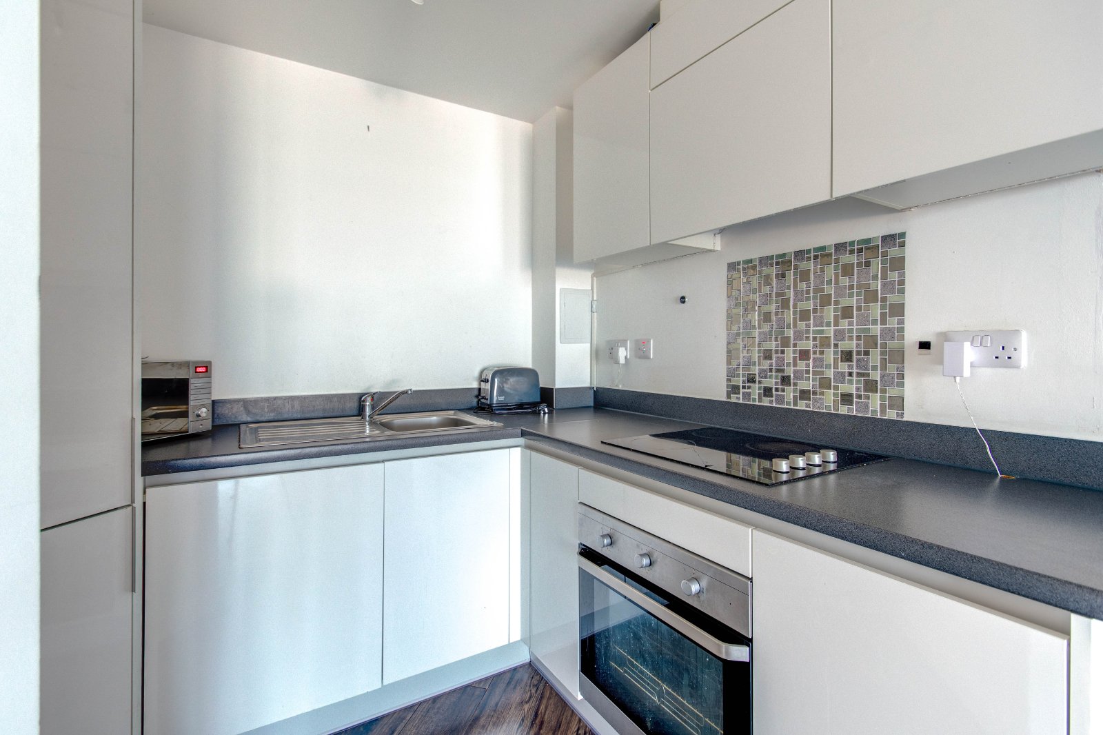 2 bed apartment for sale in Waterfront West, Brierley Hill 2
