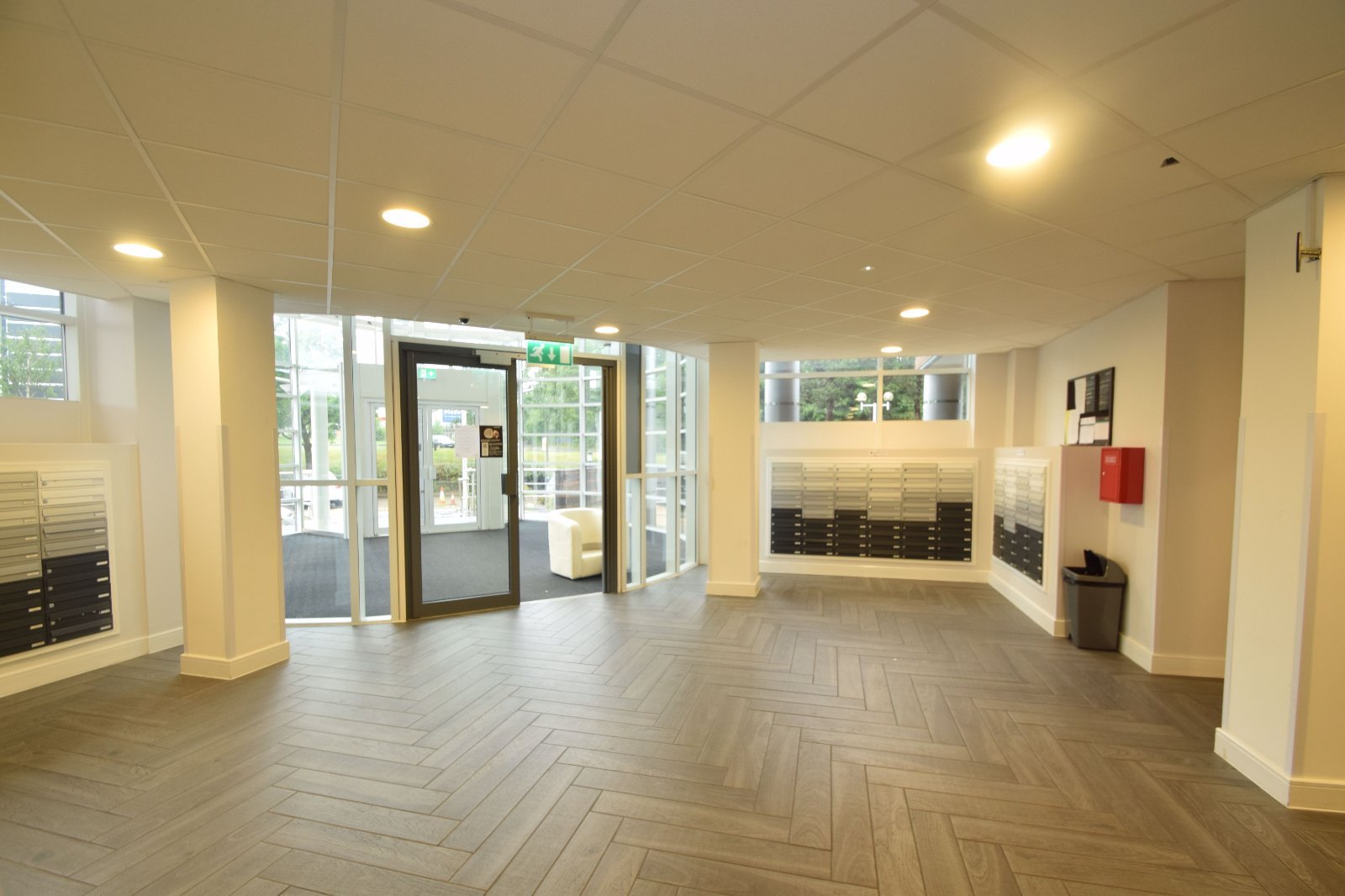 2 bed apartment for sale in Waterfront West, Brierley Hill  - Property Image 12