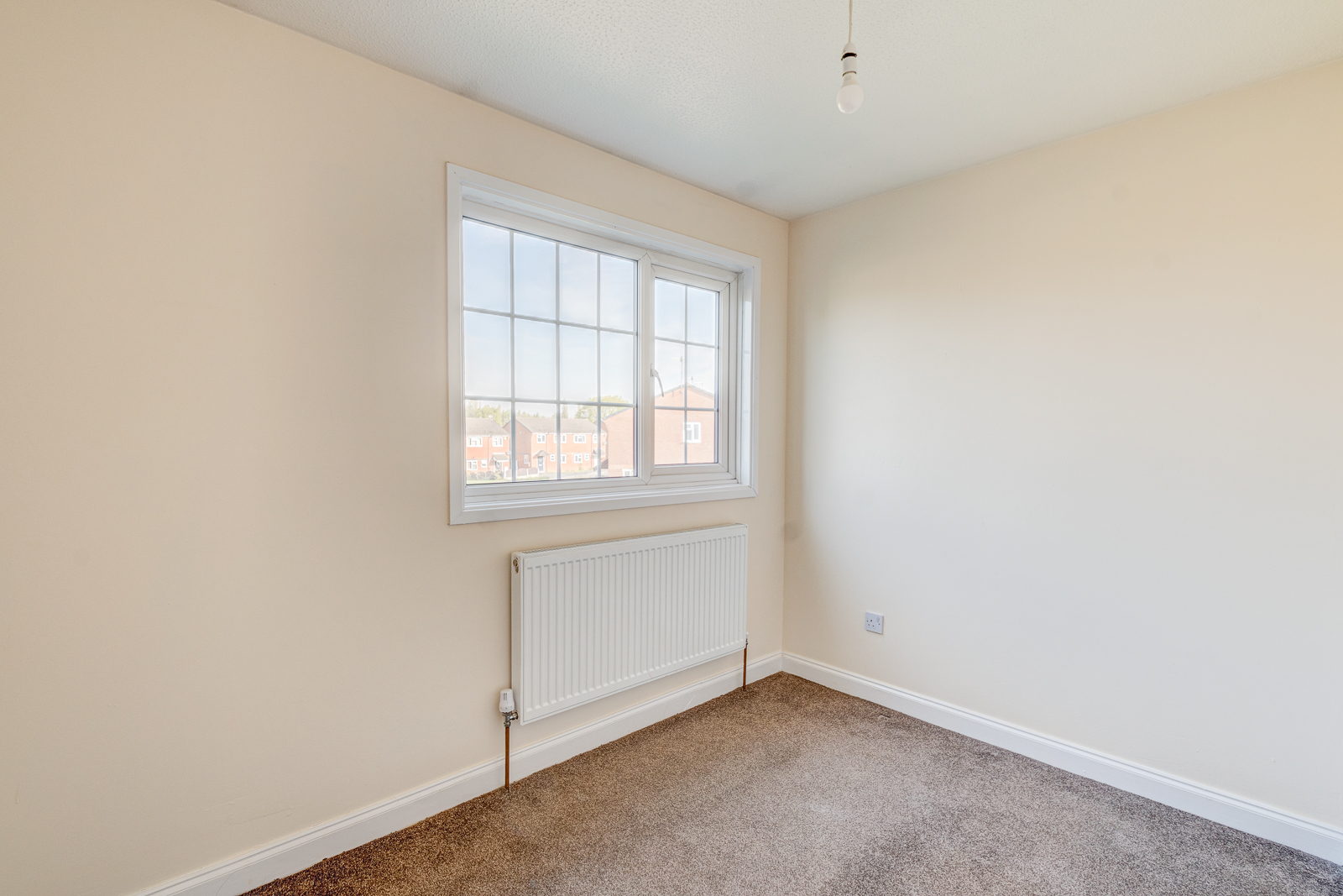 3 bed house for sale in Epsom Road, Catshill  - Property Image 10