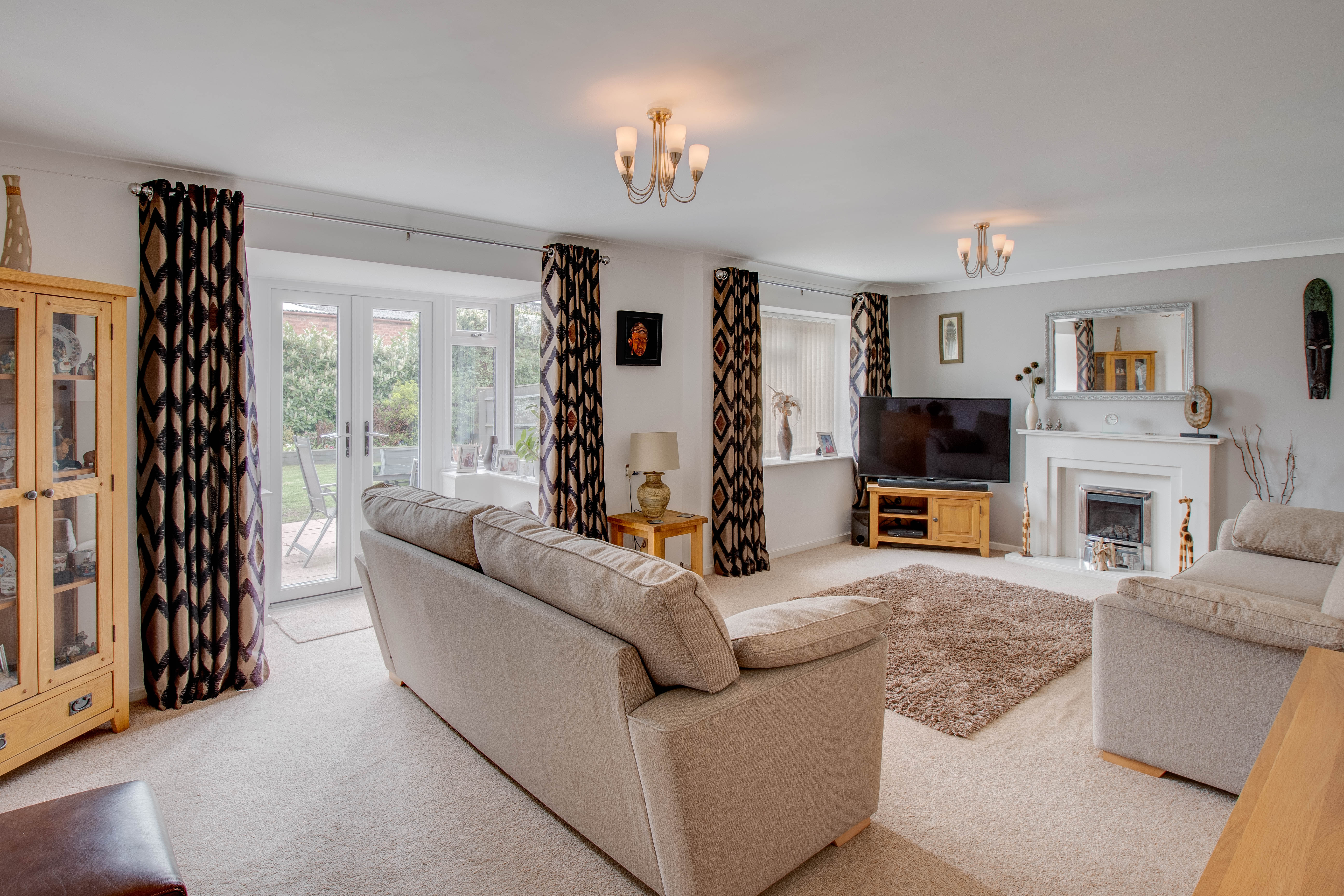 4 bed house for sale in Avoncroft Road, Stoke Heath  - Property Image 2