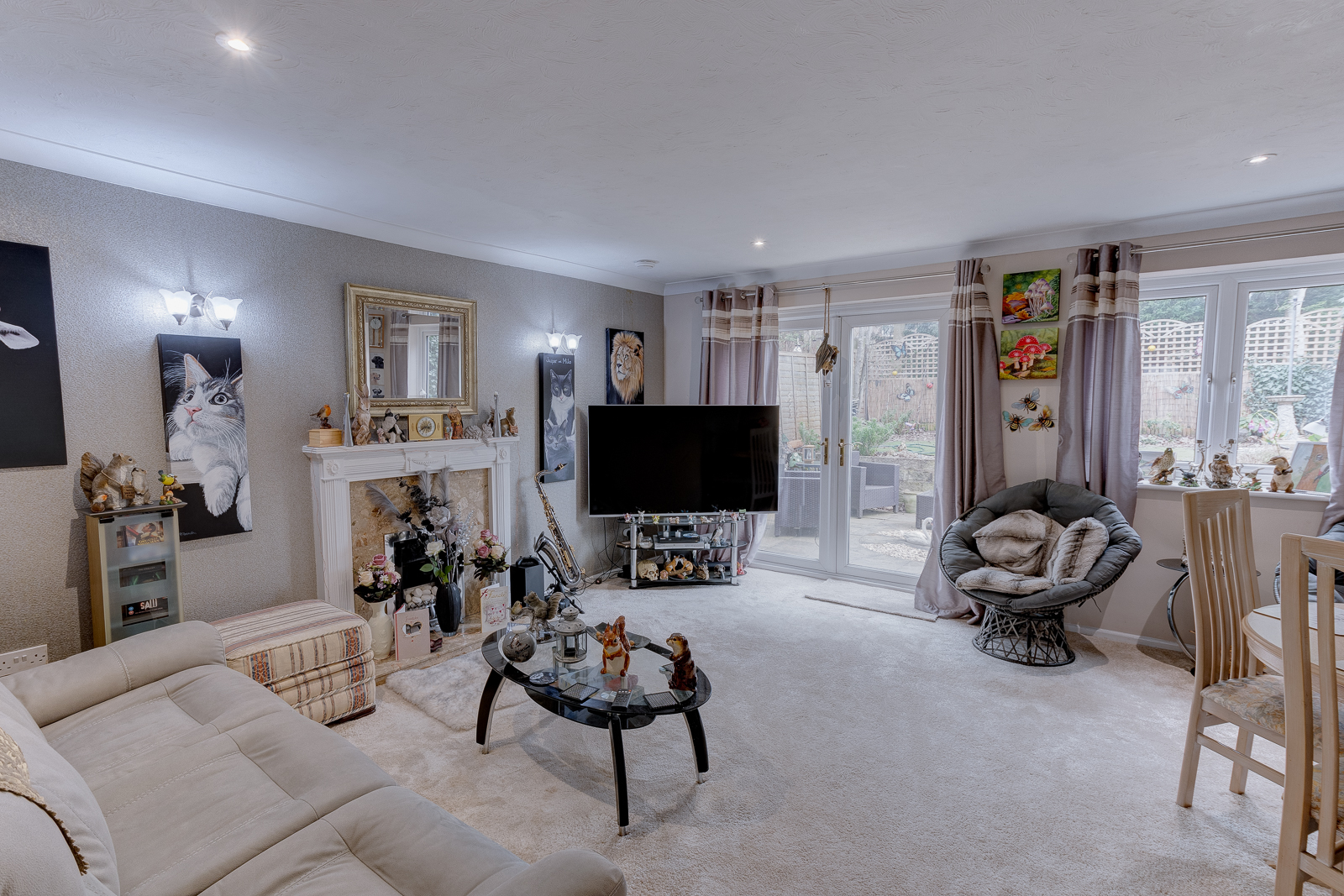 3 bed house for sale in Barns Croft Way, Droitwich 2