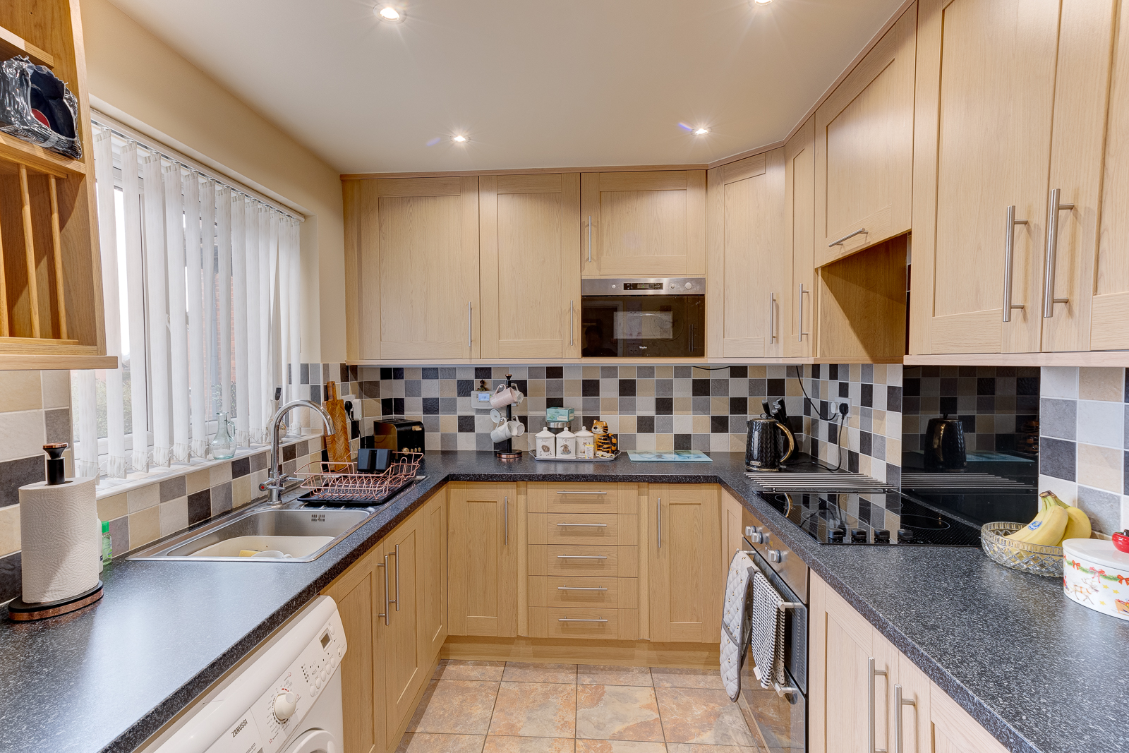 3 bed house for sale in Barns Croft Way, Droitwich 5