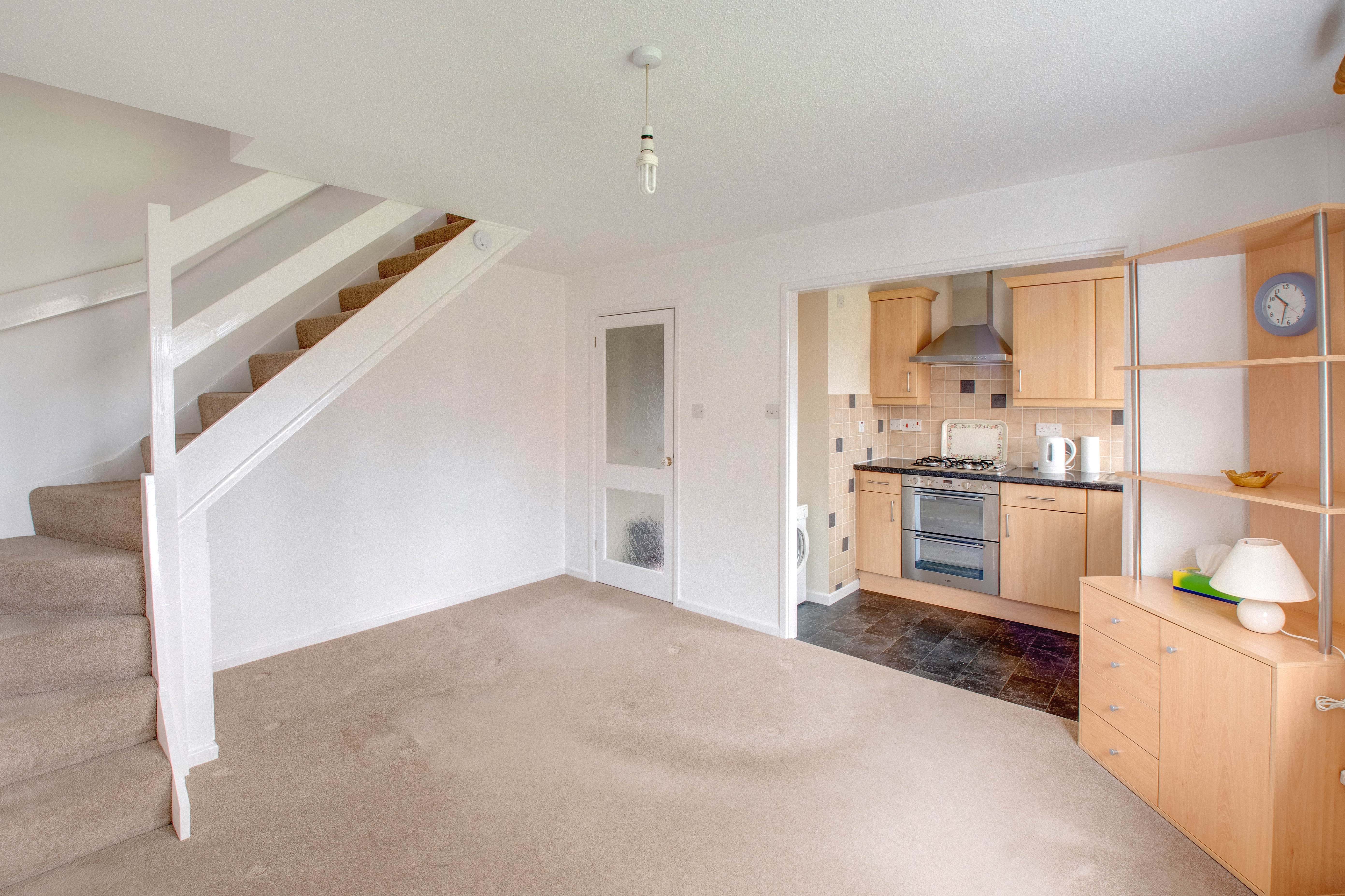 2 bed house for sale in Oakhurst Drive, Bromsgrove 2