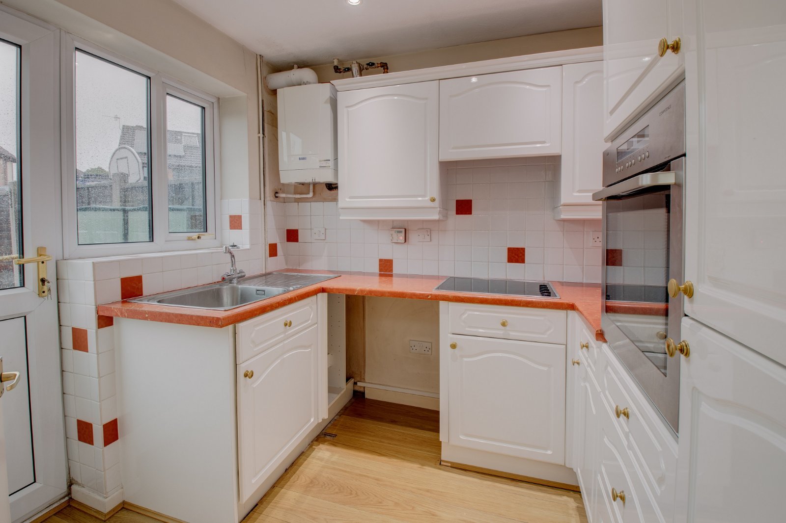 3 bed house for sale in Mill Close, Bromsgrove 2