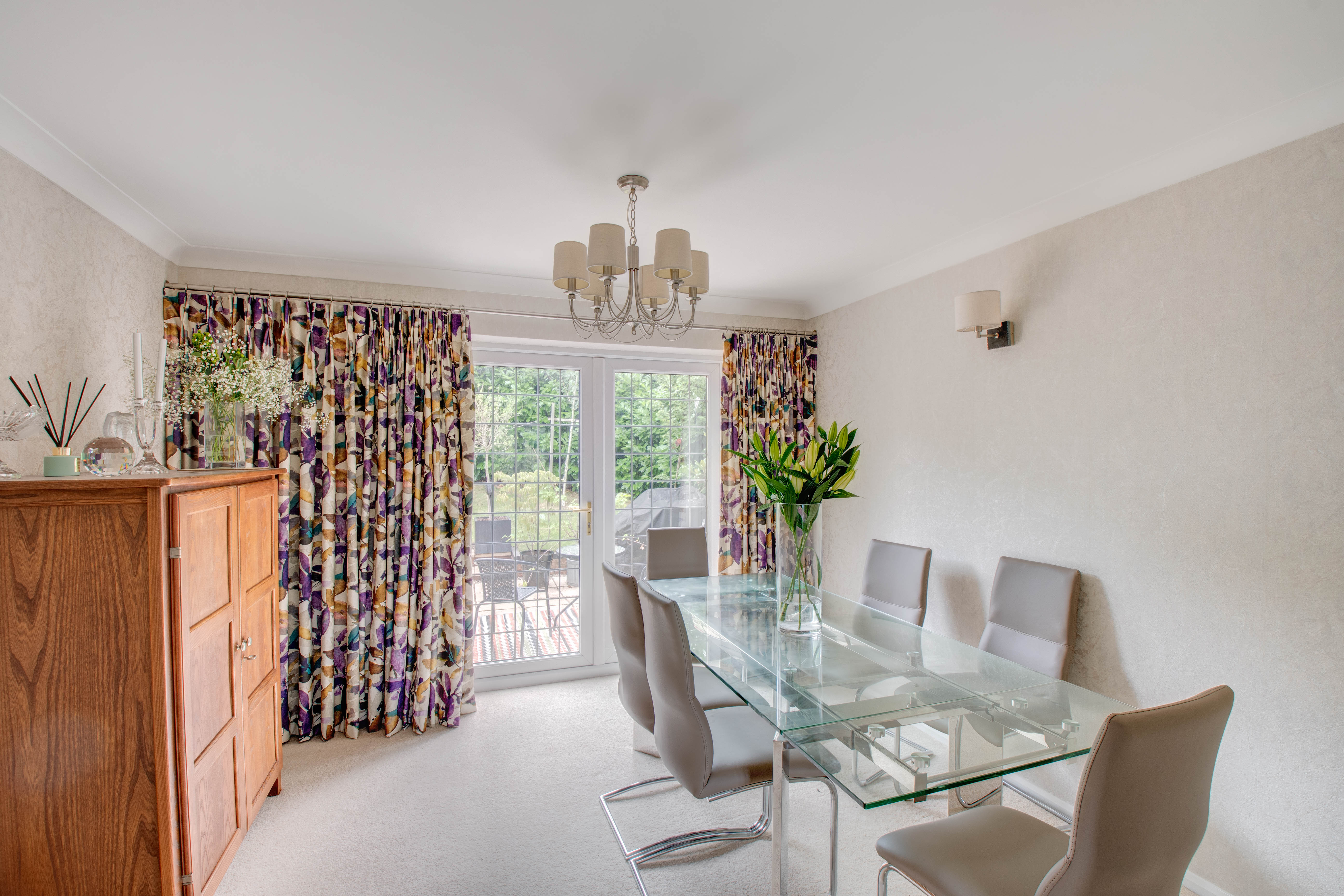 4 bed house for sale in Tythe Barn Close, Stoke Heath  - Property Image 5