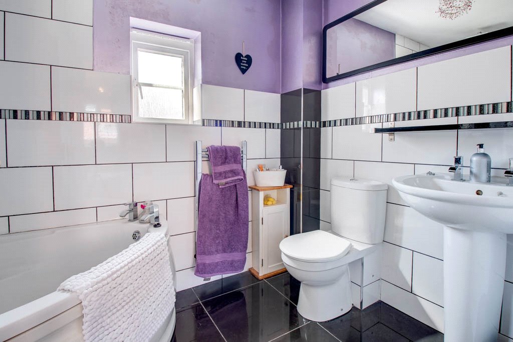 4 bed house for sale in Garrick Road, Bromsgrove  - Property Image 8