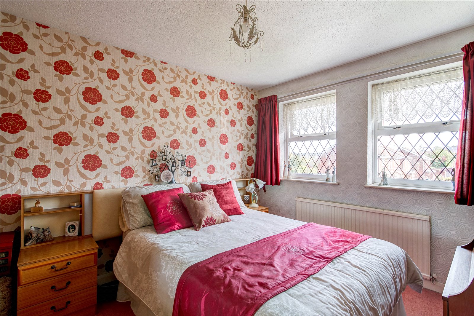 3 bed house for sale in Sandringham Way, Brierley Hill  - Property Image 8