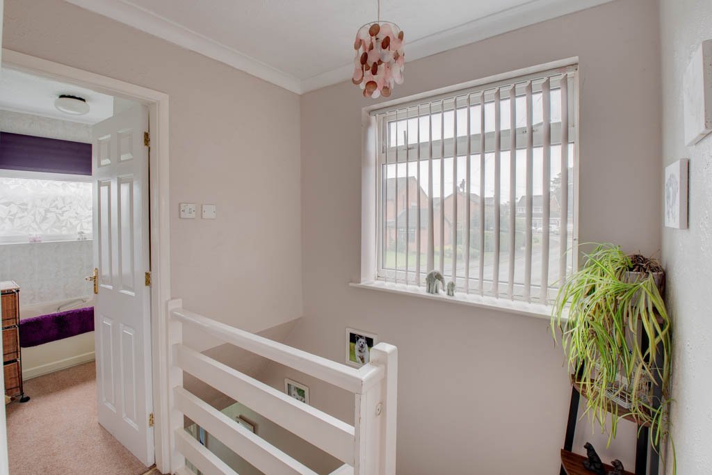 3 bed house for sale in Holly Grove, Bromsgrove  - Property Image 7