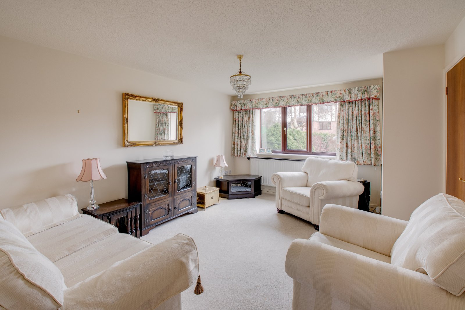 3 bed house for sale in Granary Road, Stoke Heath  - Property Image 3