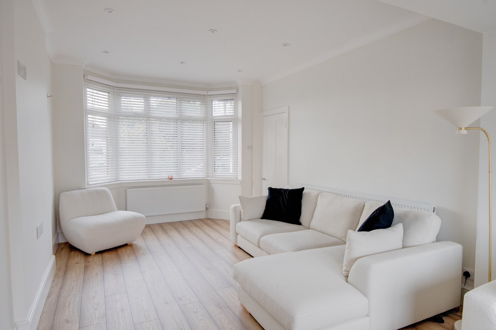 3 bed house for sale in Birmingham Road, Marlbrook 2