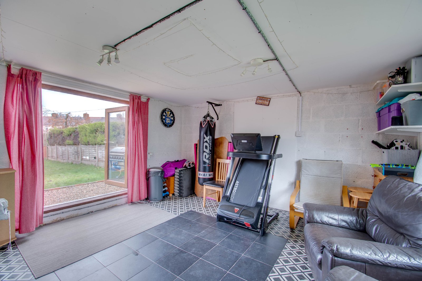 3 bed house for sale in Woodrow Lane, Catshill  - Property Image 13