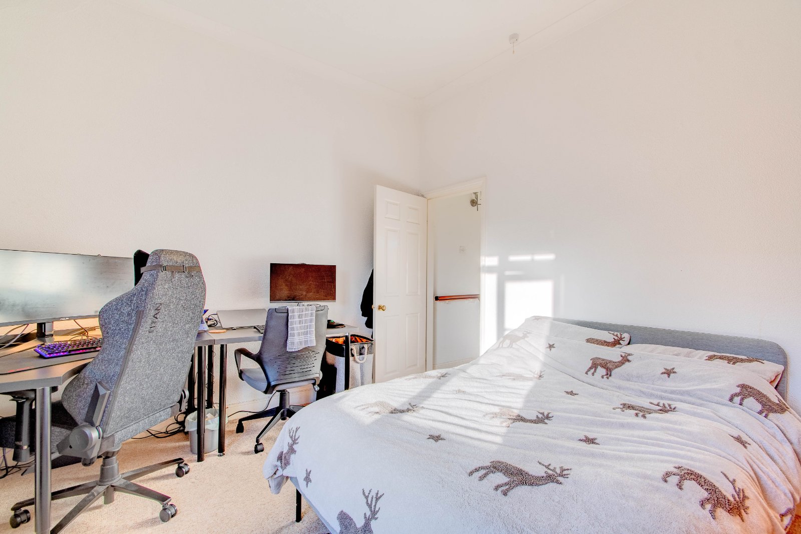2 bed house for sale in Stoke Road, Bromsgrove  - Property Image 9