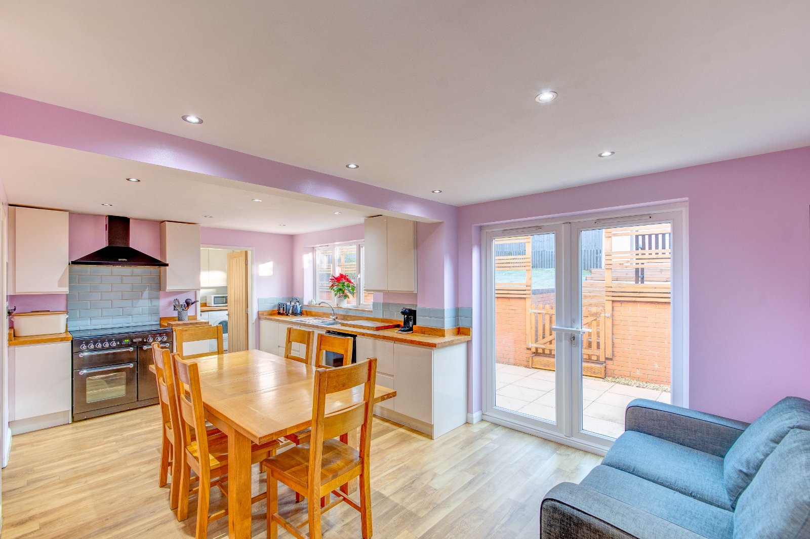 4 bed house for sale in Royal Worcester Crescent, Bromsgrove  - Property Image 5