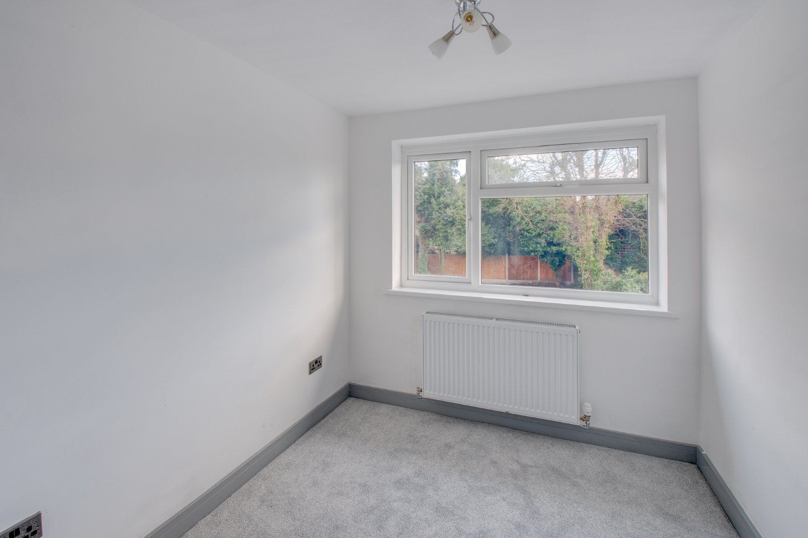3 bed house for sale in Birmingham Road, Lickey End 8