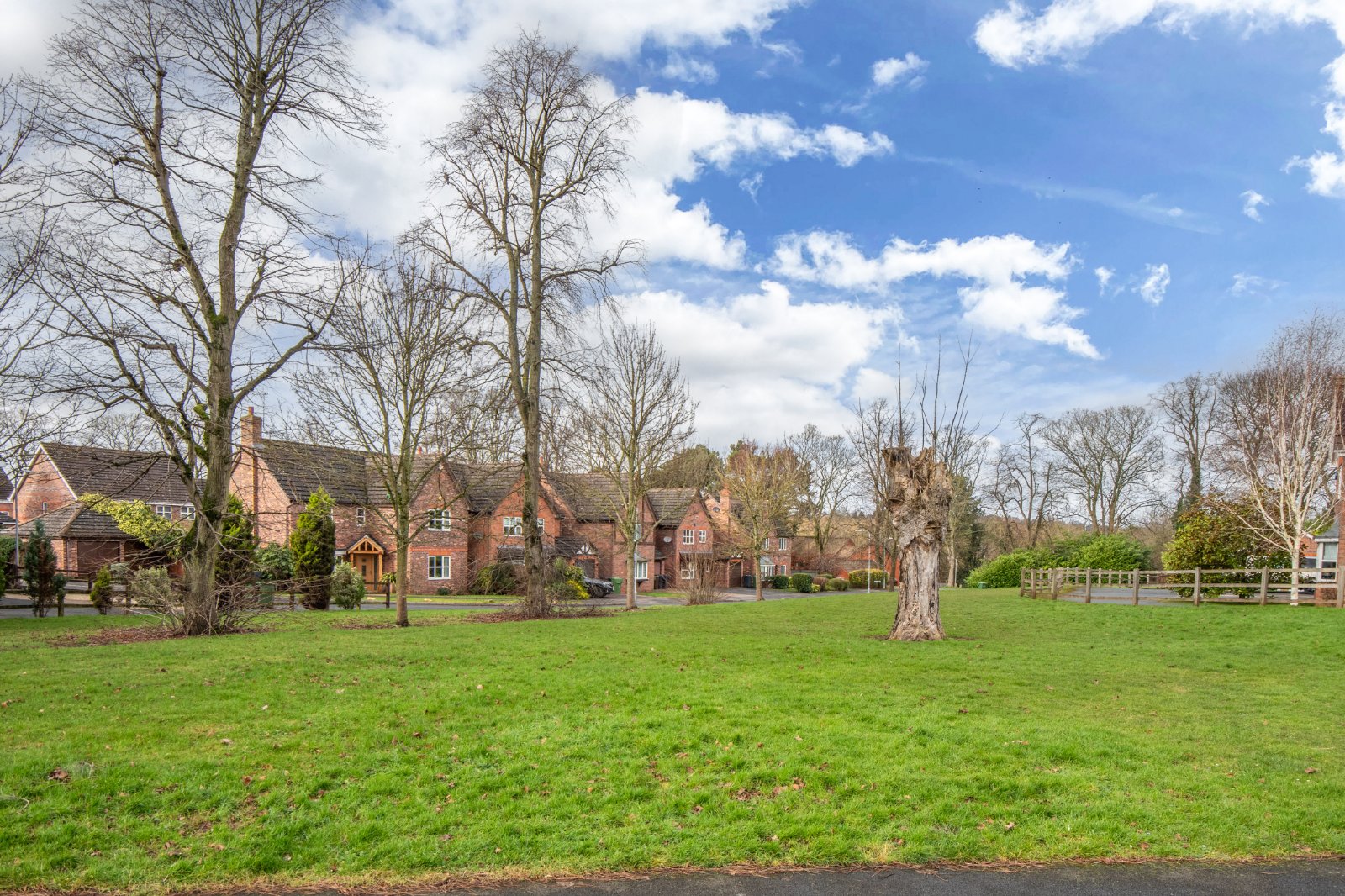 3 bed house for sale in Pavilion Gardens, Bromsgrove  - Property Image 13