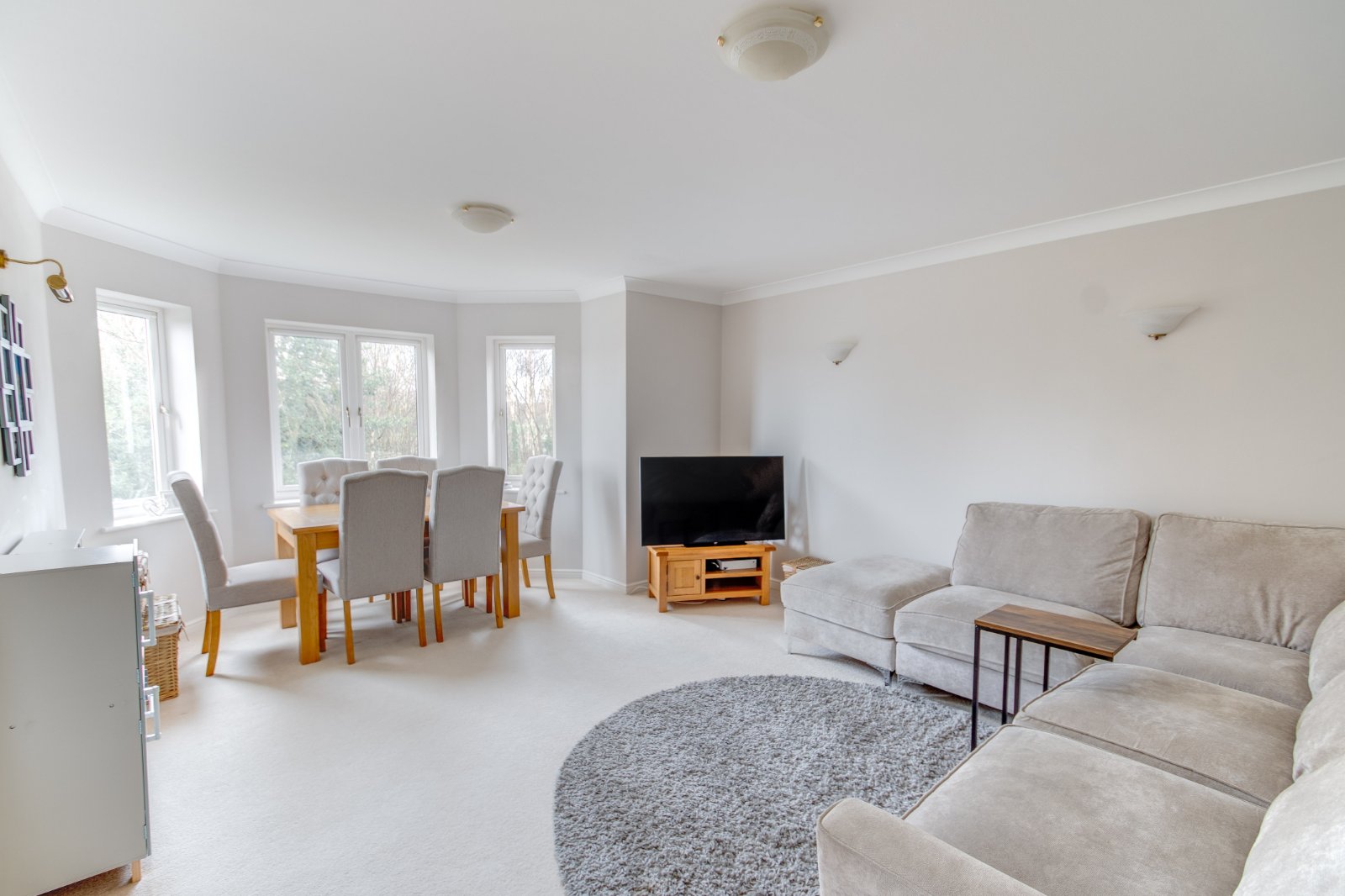 2 bed apartment for sale in Stratford Gardens, Bromsgrove 1