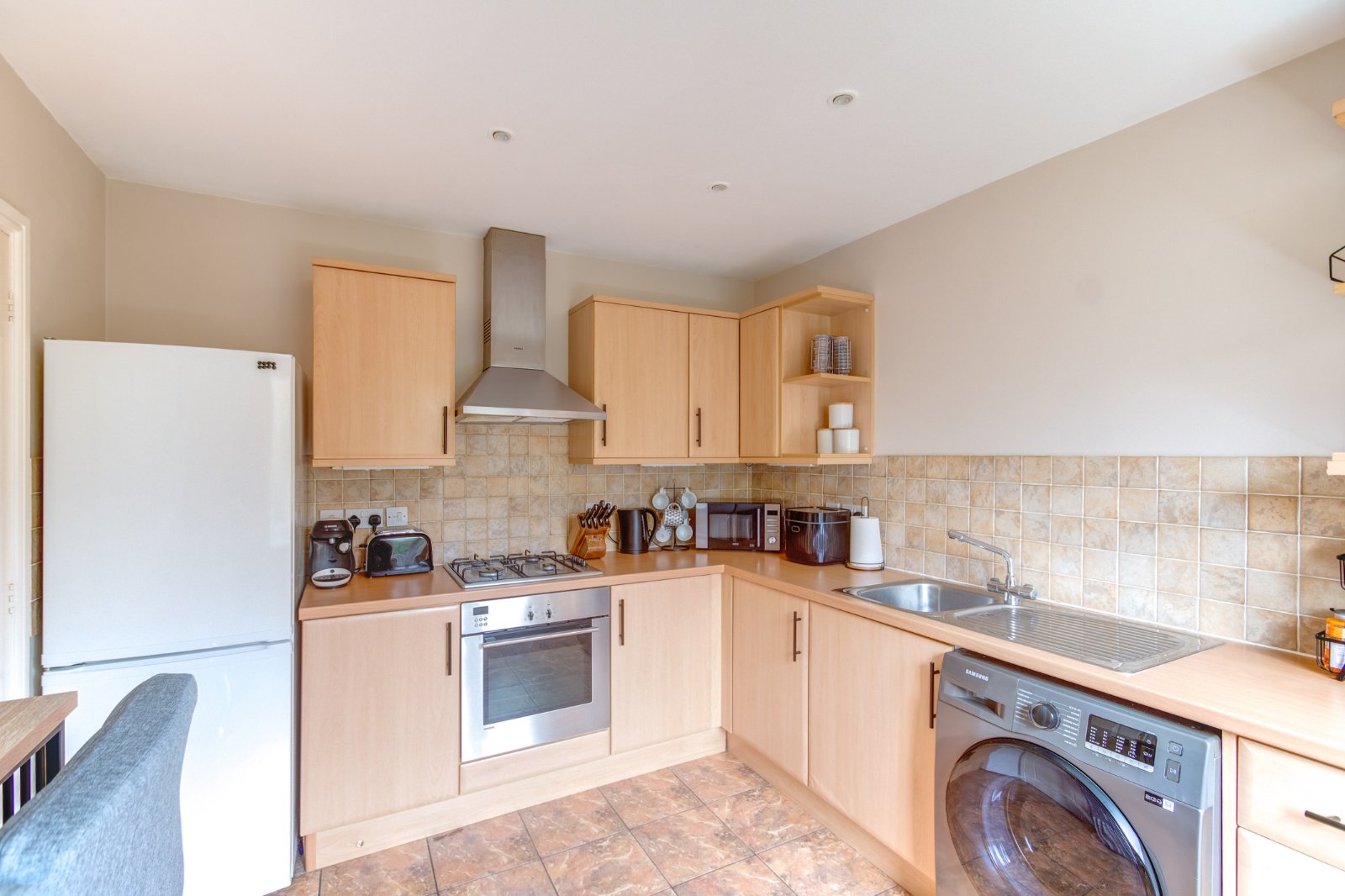 2 bed apartment for sale in Stratford Gardens, Bromsgrove  - Property Image 5