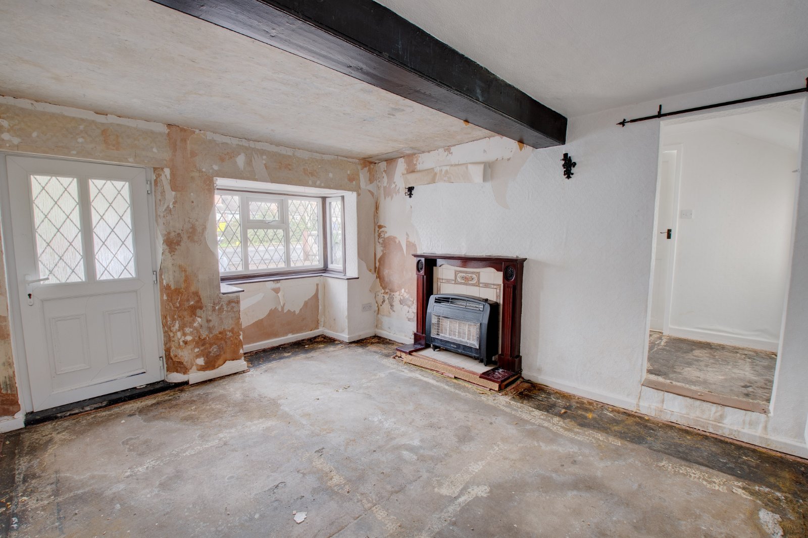 2 bed cottage for sale in Birmingham Road, Lickey End  - Property Image 2