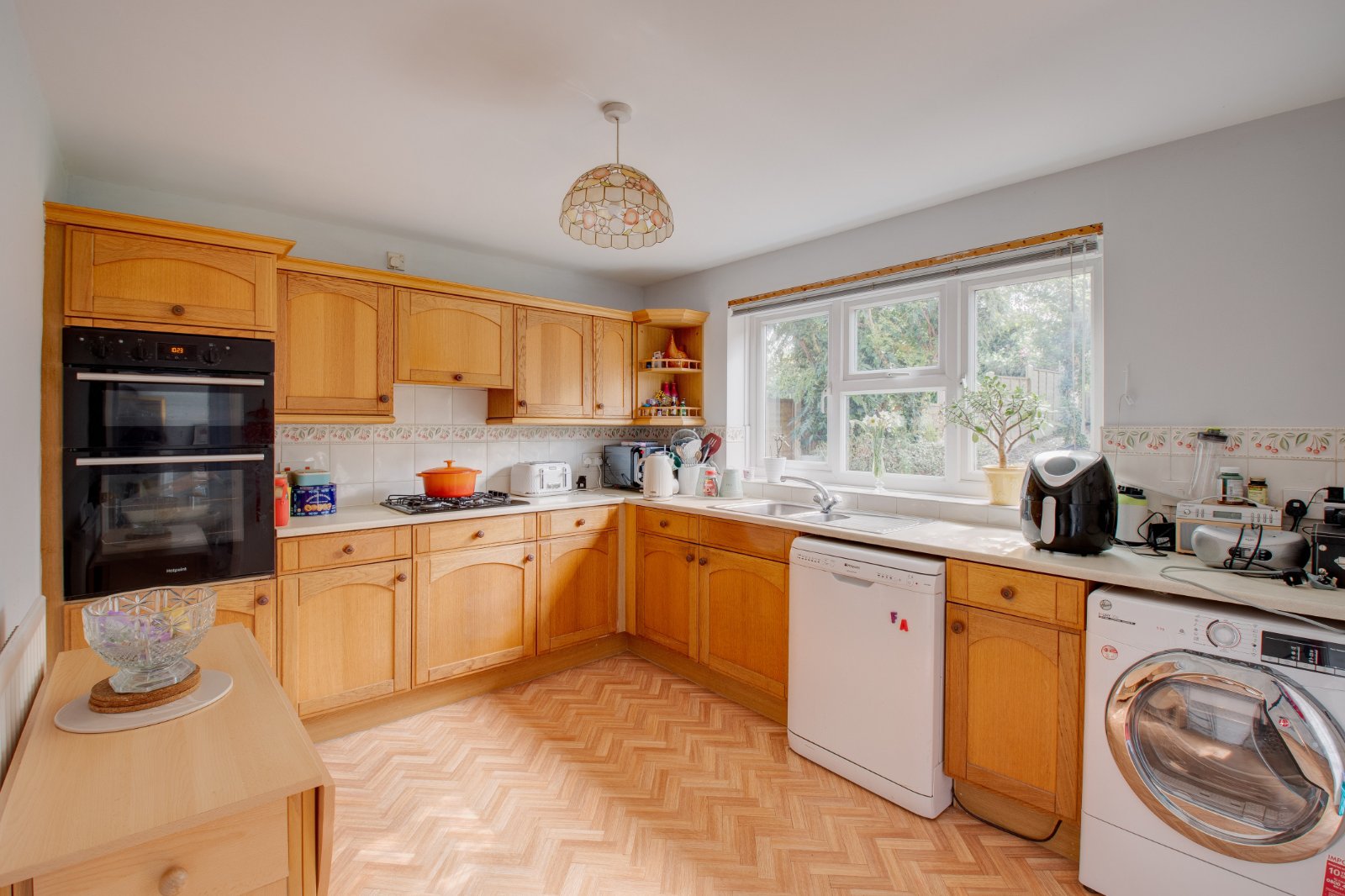 4 bed house for sale in Malvern Road, Bromsgrove  - Property Image 2
