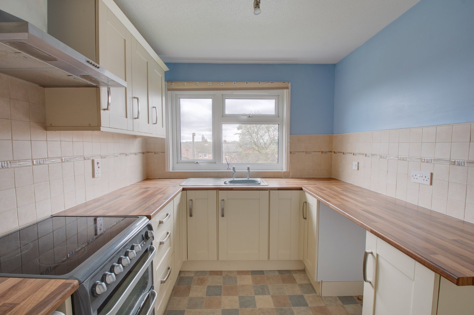 1 bed maisonette for sale in Austin Road, Bromsgrove  - Property Image 5