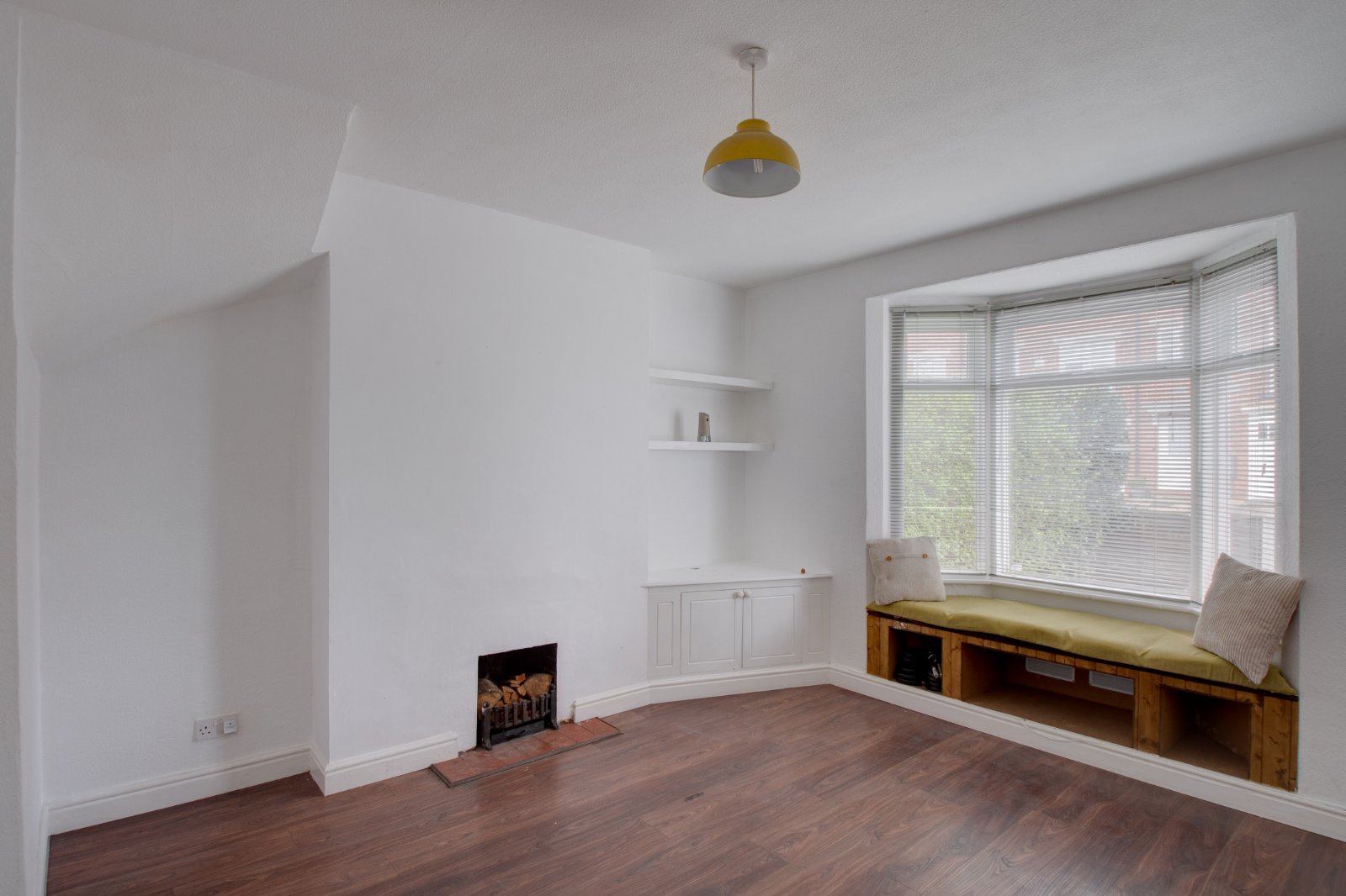 2 bed house for sale in All Saints Road, Bromsgrove 1