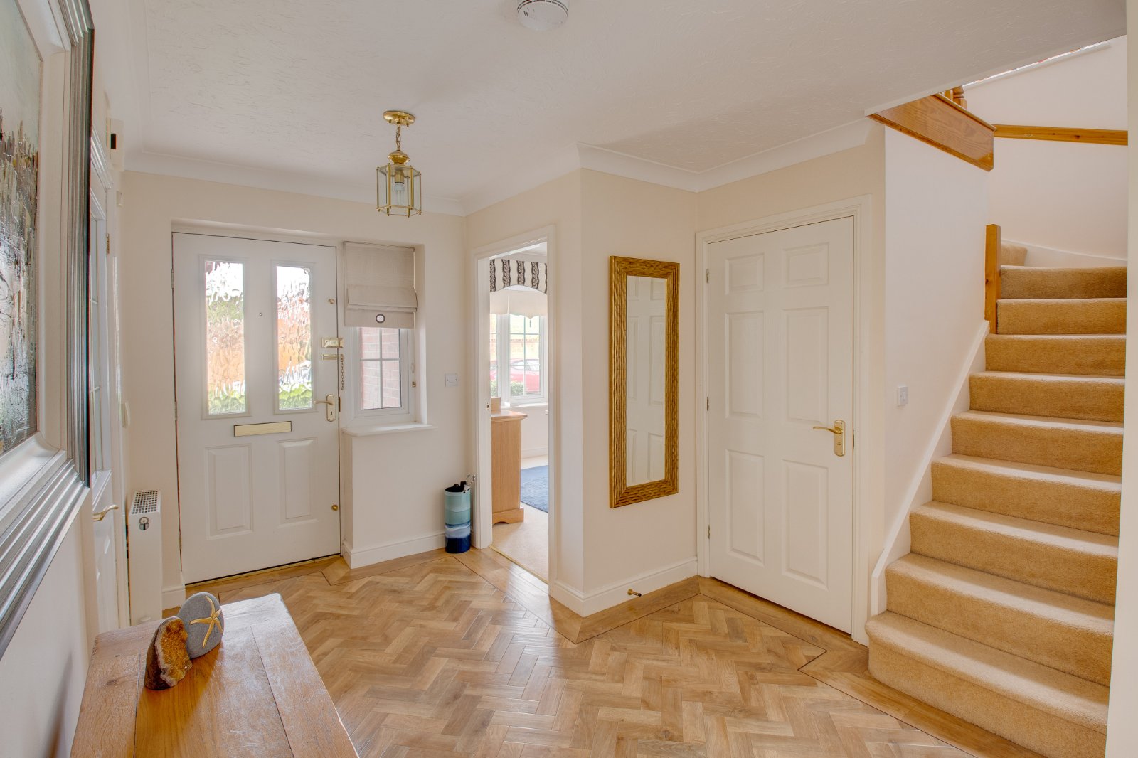 4 bed house for sale in Appletrees Crescent, Bromsgrove  - Property Image 3