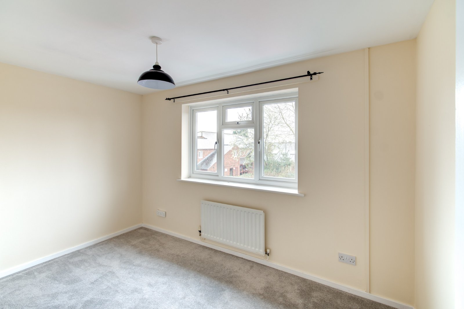 2 bed house to rent in Acorn Road, Catshill  - Property Image 8