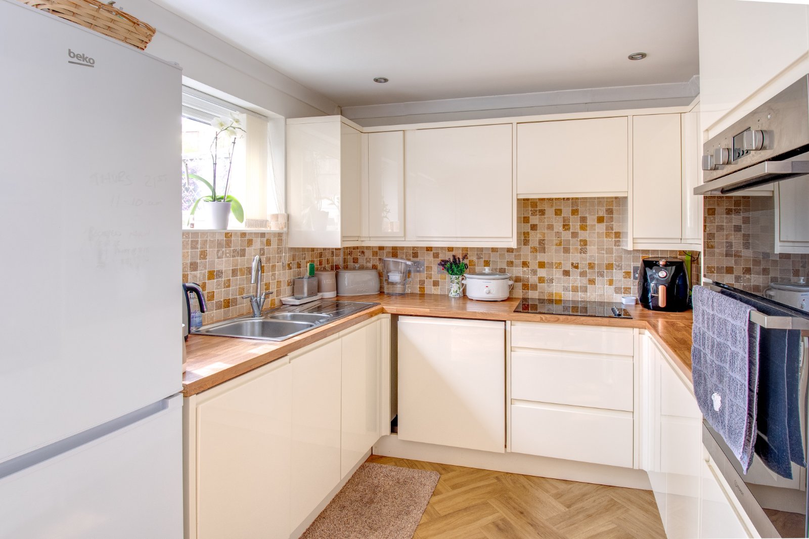 3 bed house for sale in Worcester Road, Bromsgrove  - Property Image 6