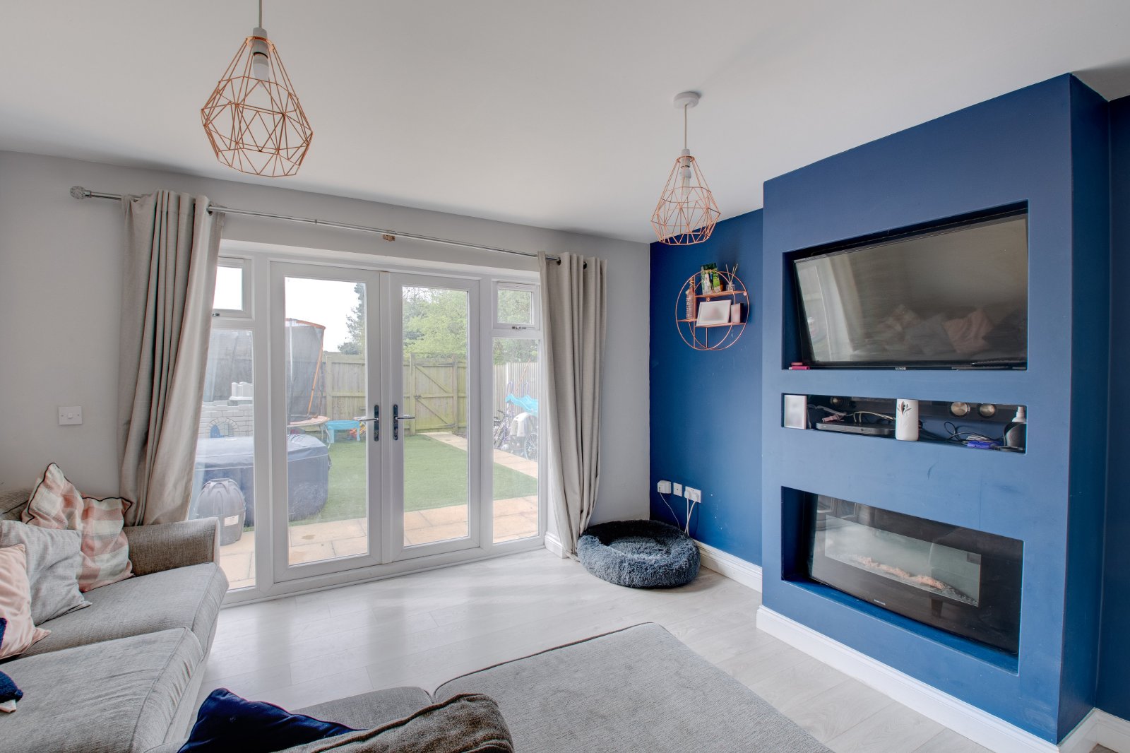 3 bed house for sale in Bewell Head, Bromsgrove  - Property Image 2