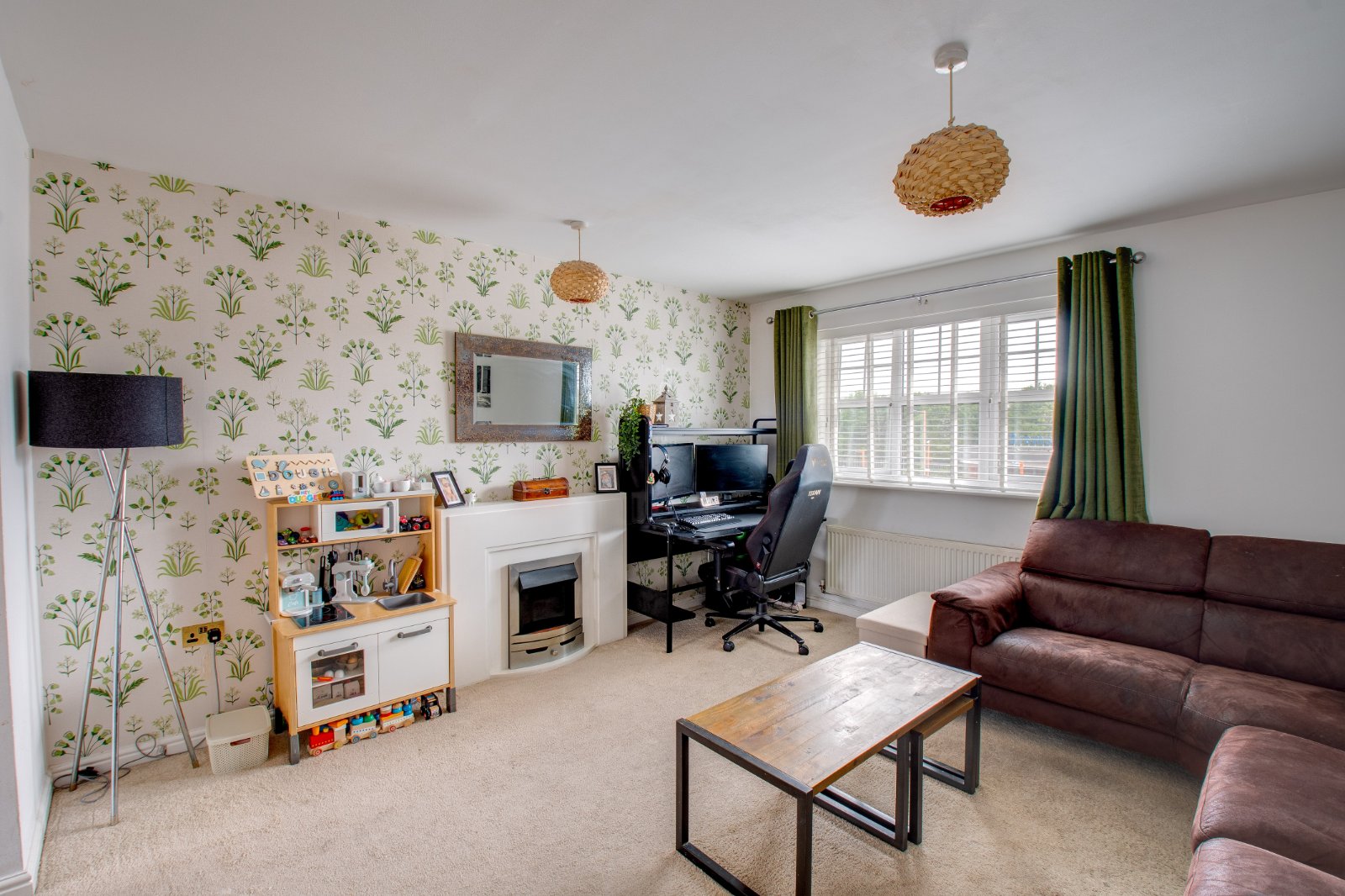 2 bed apartment for sale in Garrington Road, Bromsgrove 1