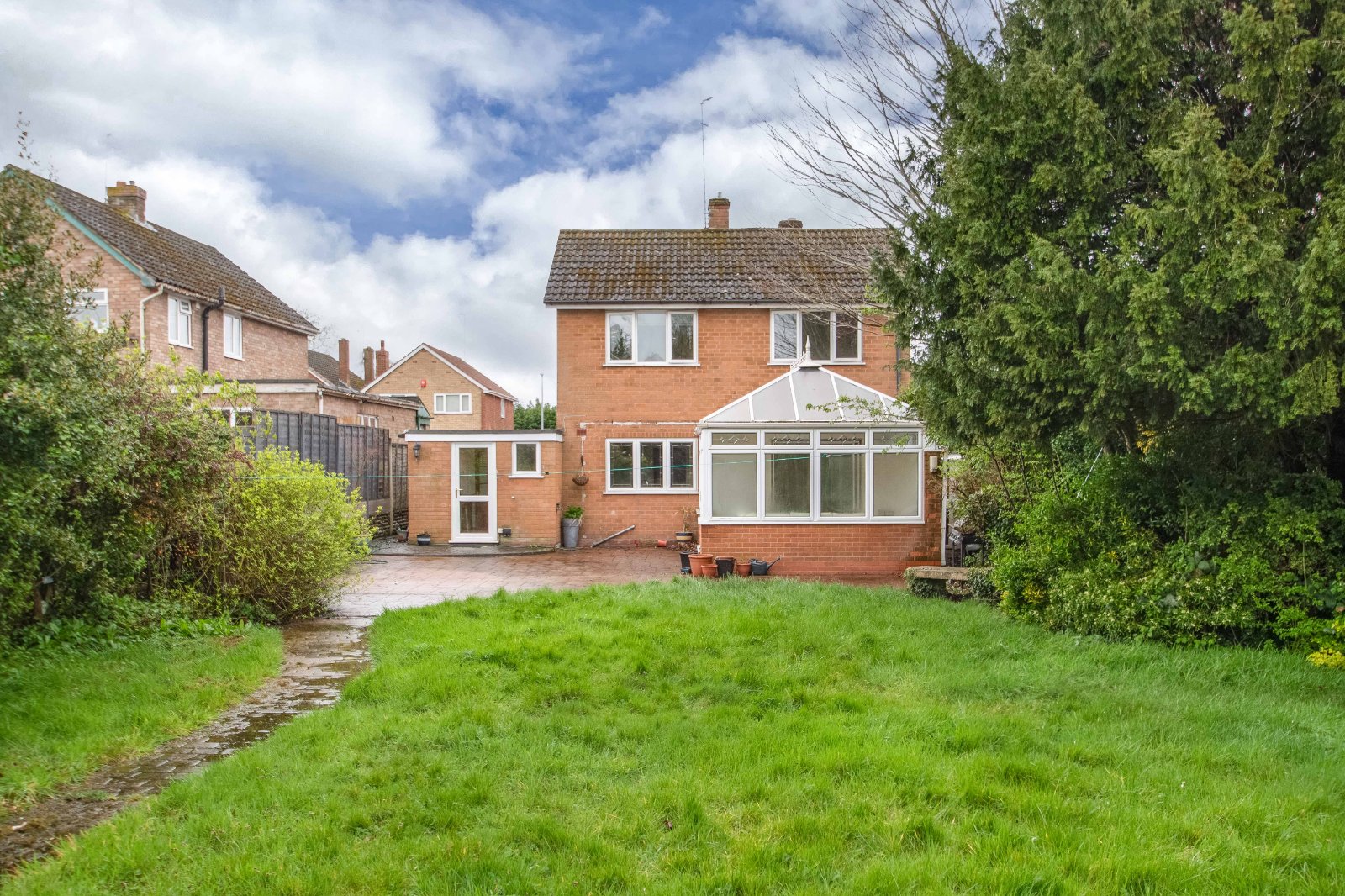 3 bed house to rent in Downsell Road, Webheath  - Property Image 17
