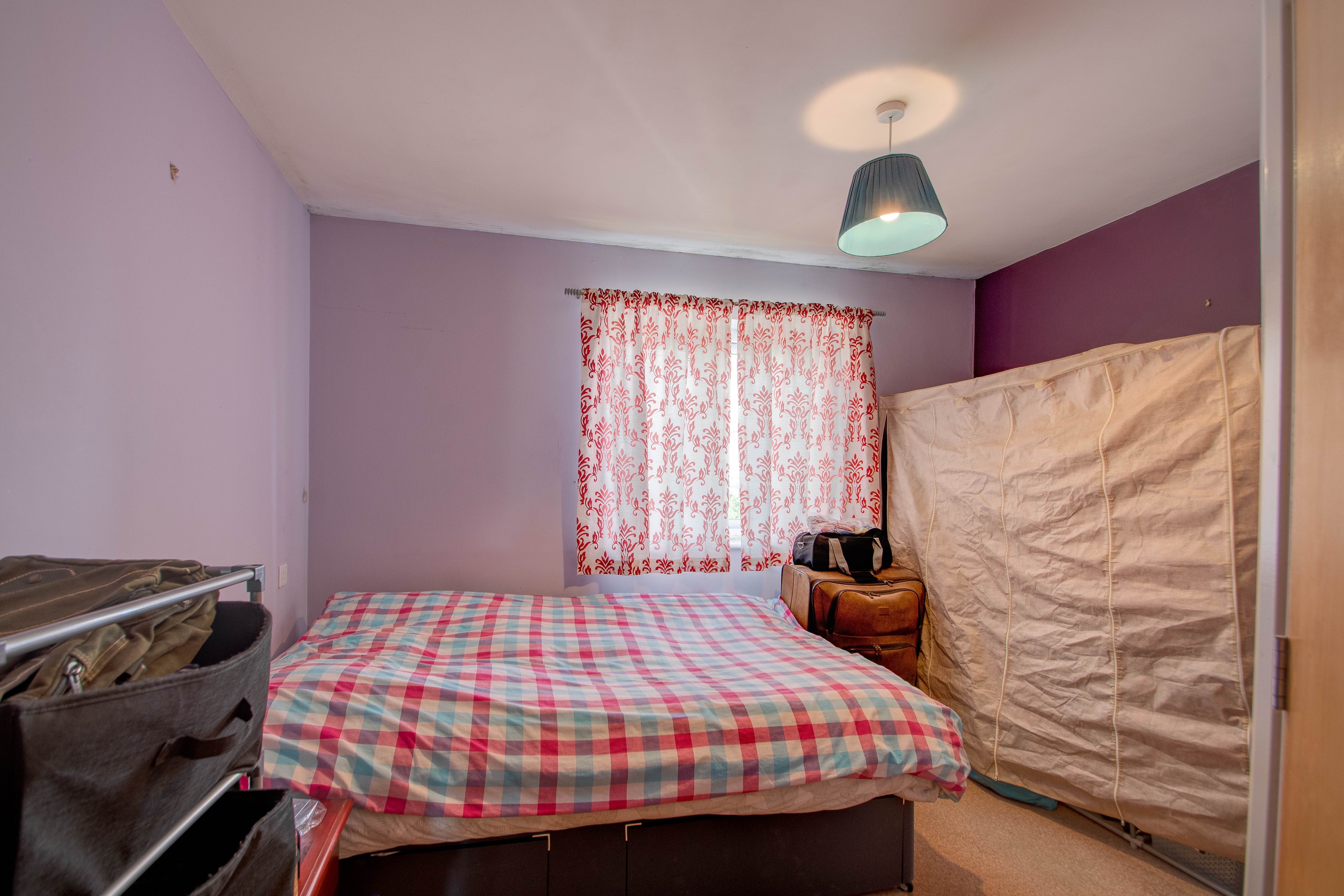 2 bed apartment for sale in Gloucester Close, Enfield 4