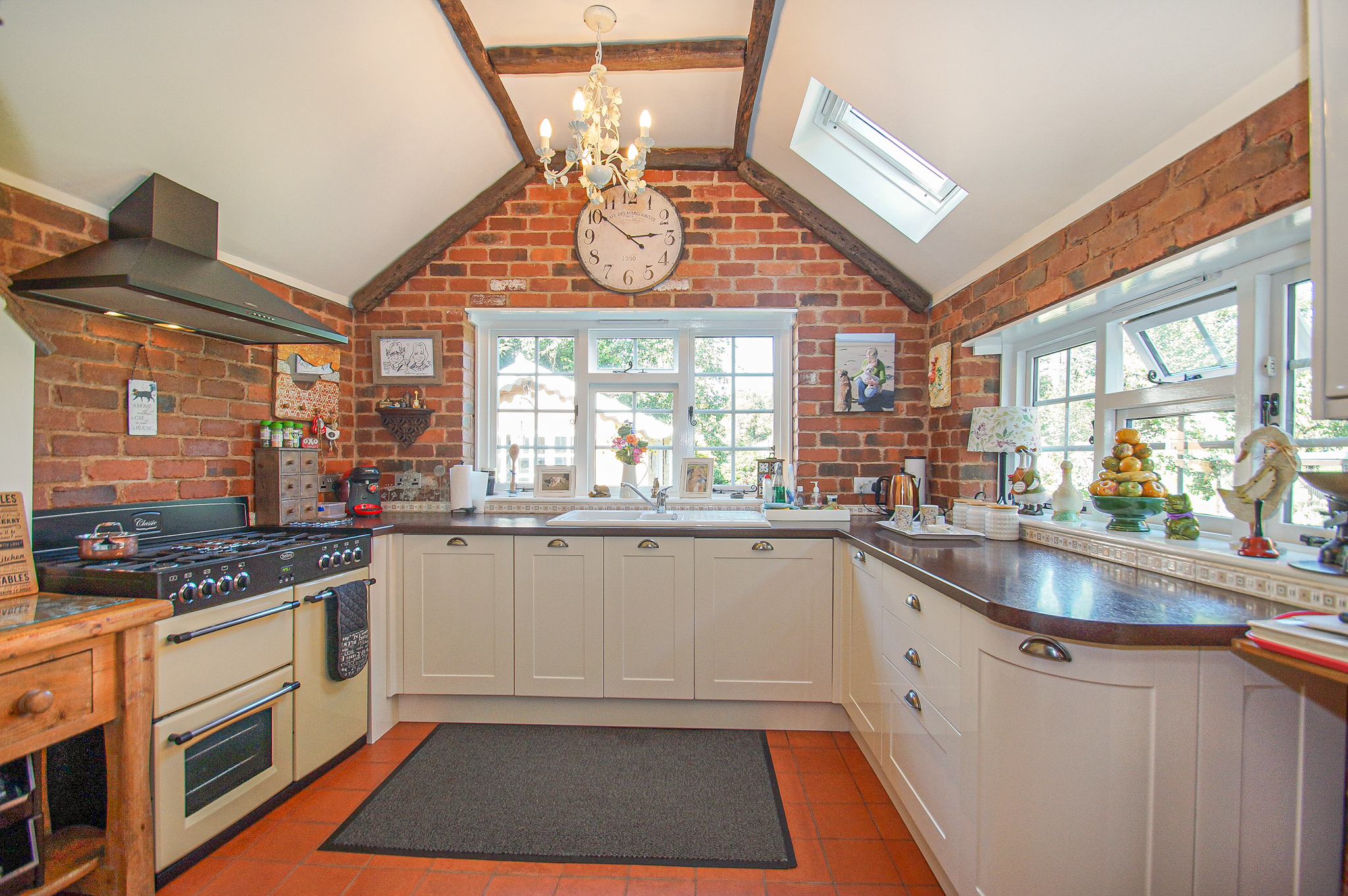 3 bed cottage for sale in Holt Hill, Beoley 6