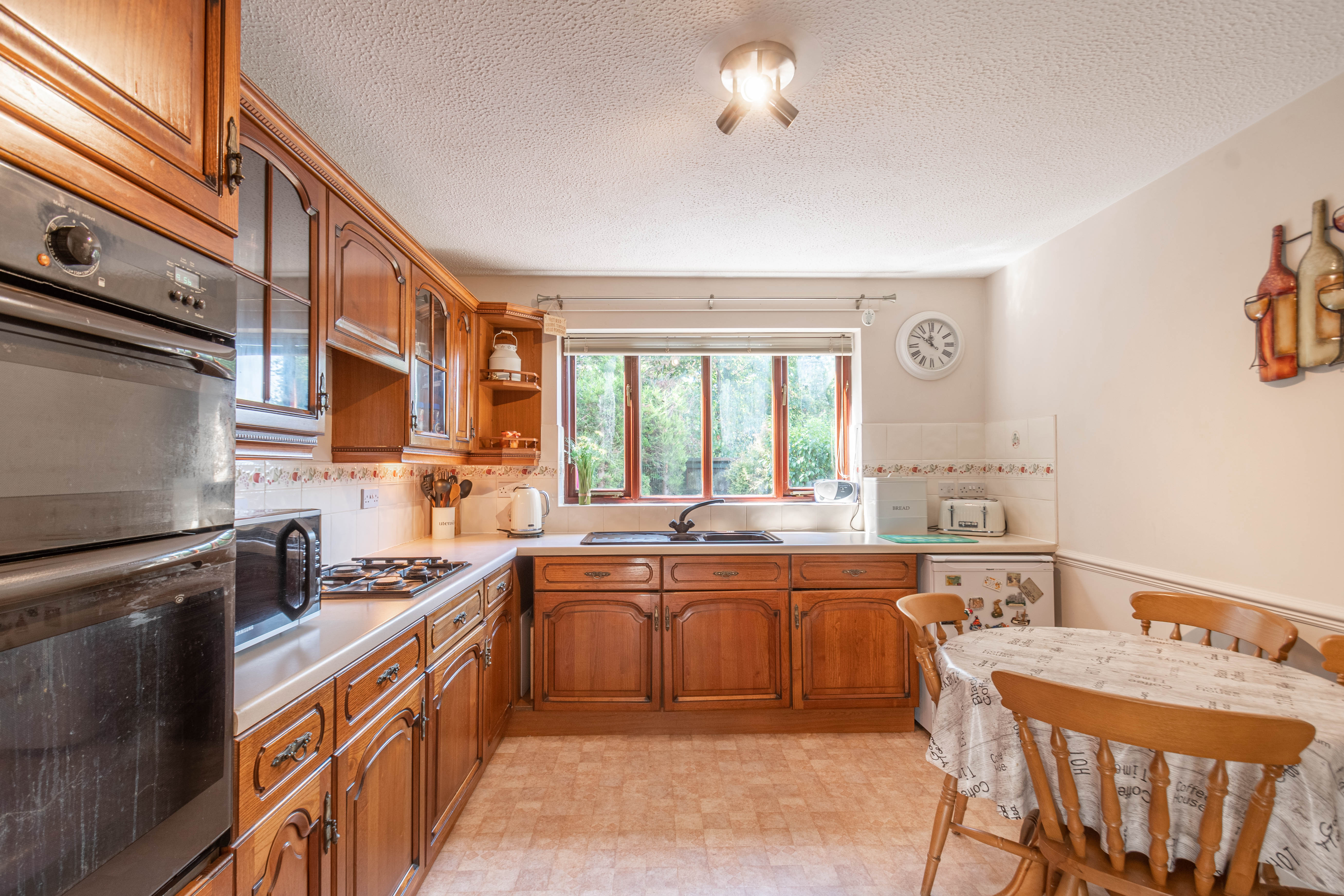4 bed house for sale in Foxholes Lane, Callow Hill  - Property Image 17