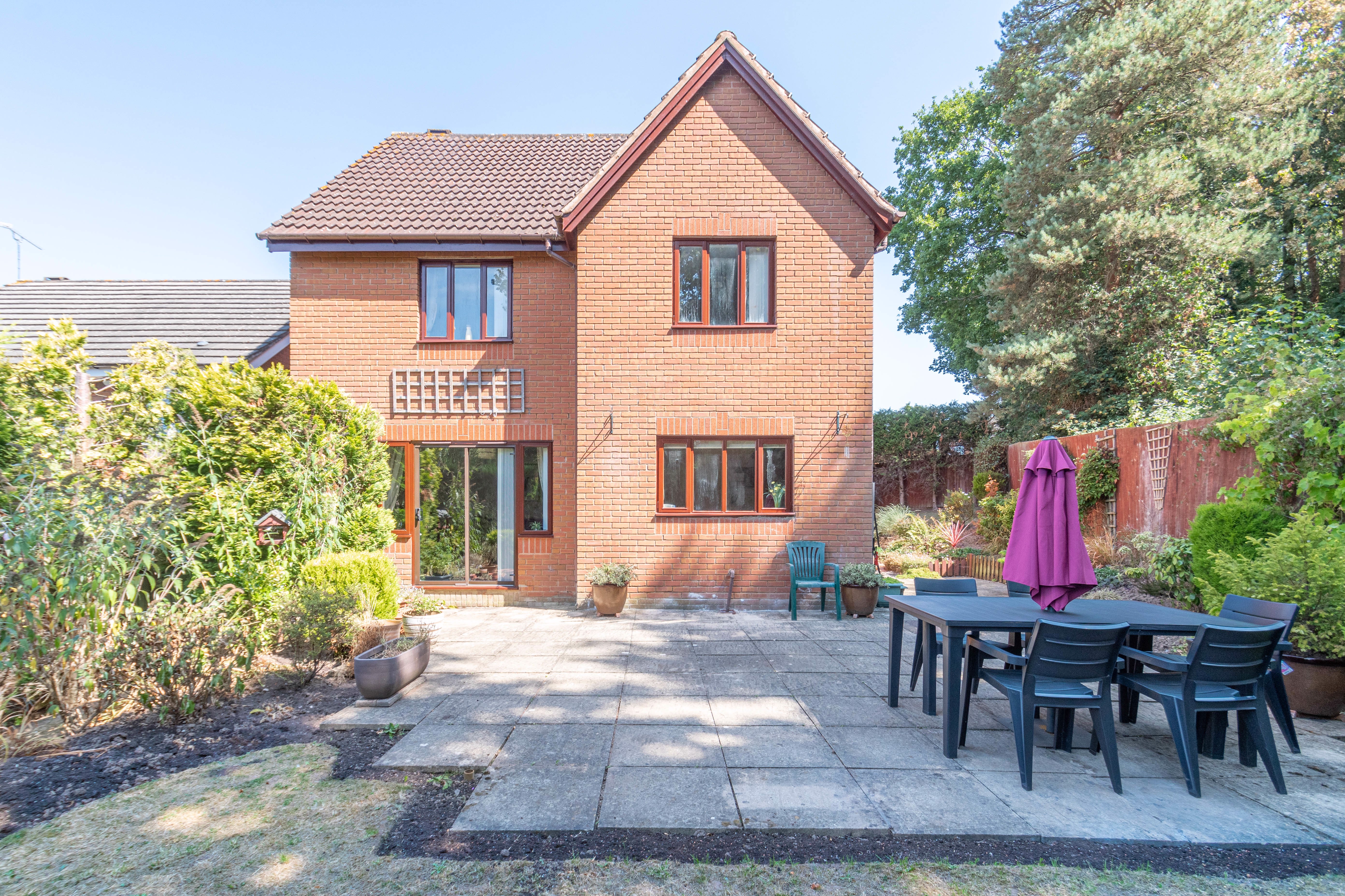 4 bed house for sale in Foxholes Lane, Callow Hill  - Property Image 1