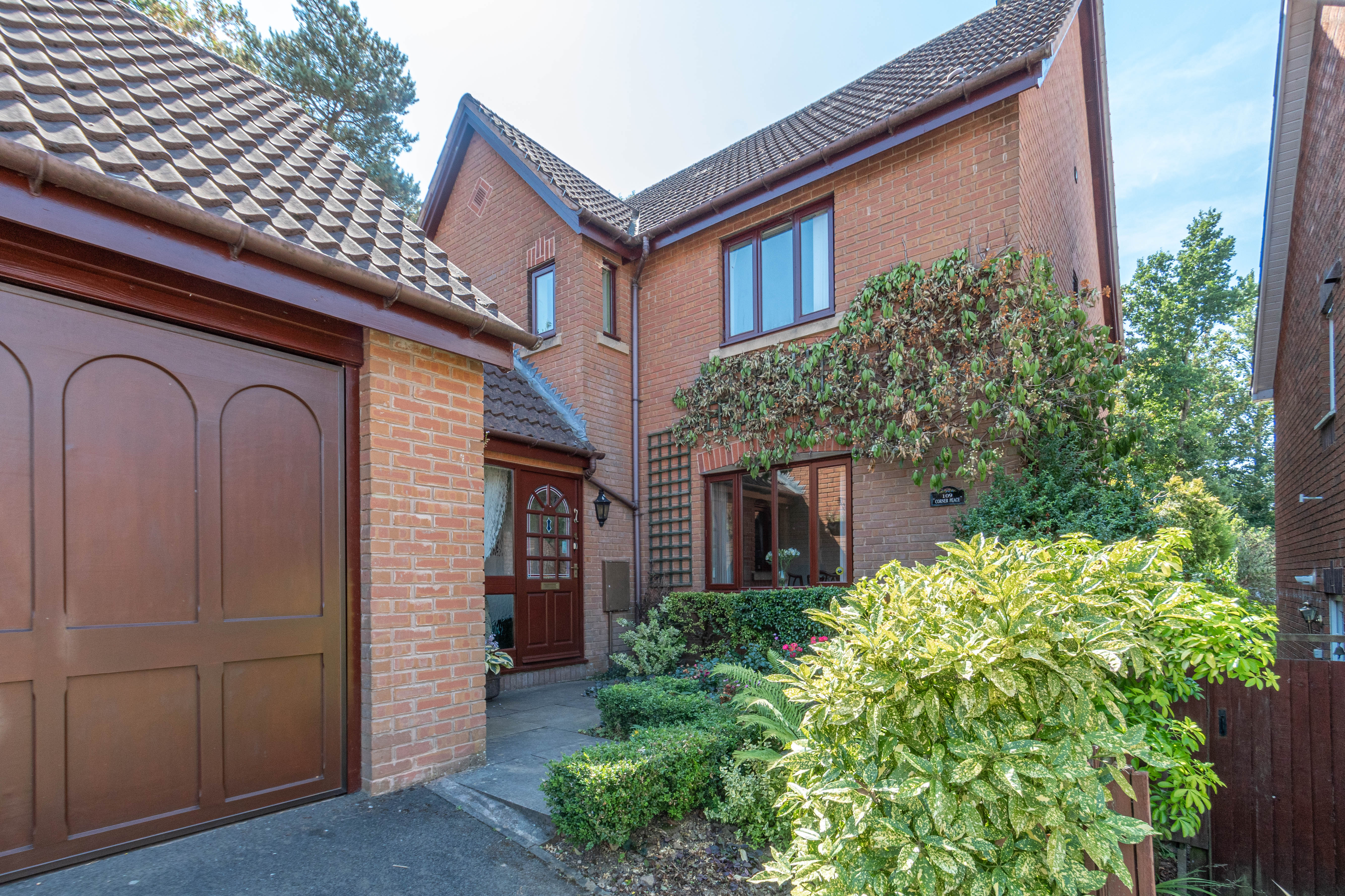 4 bed house for sale in Foxholes Lane, Callow Hill 23
