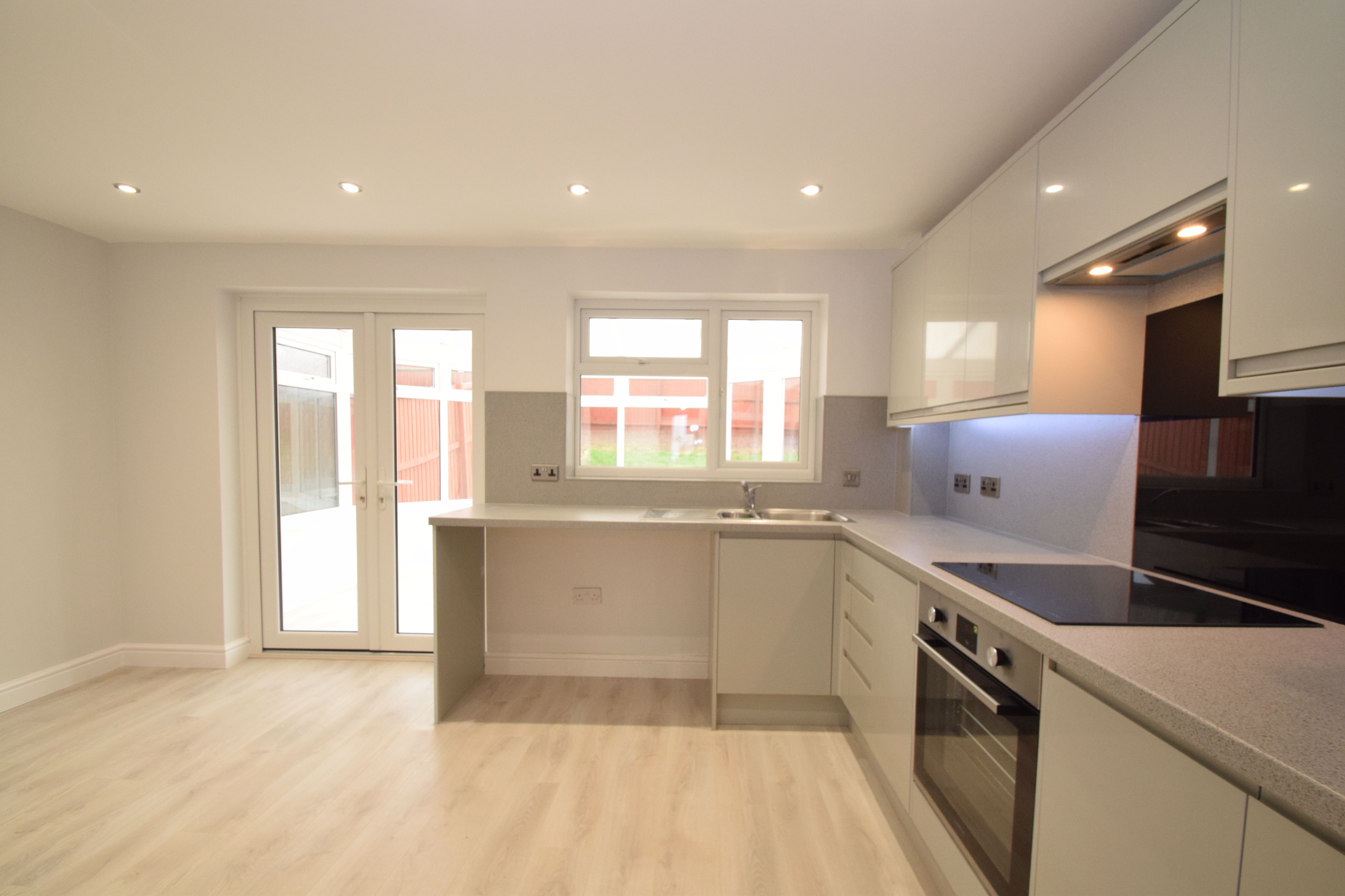 3 bed house for sale in Greenford Close, Brockhill 4