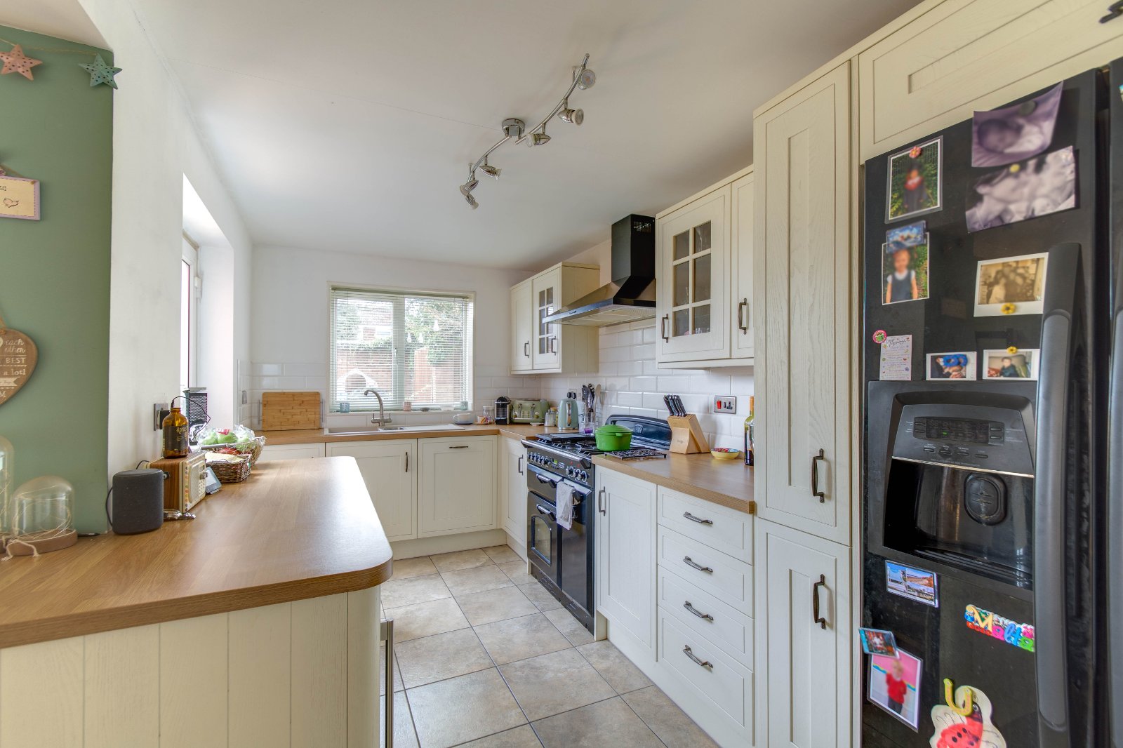 3 bed house for sale in Newent Close, Redditch 4