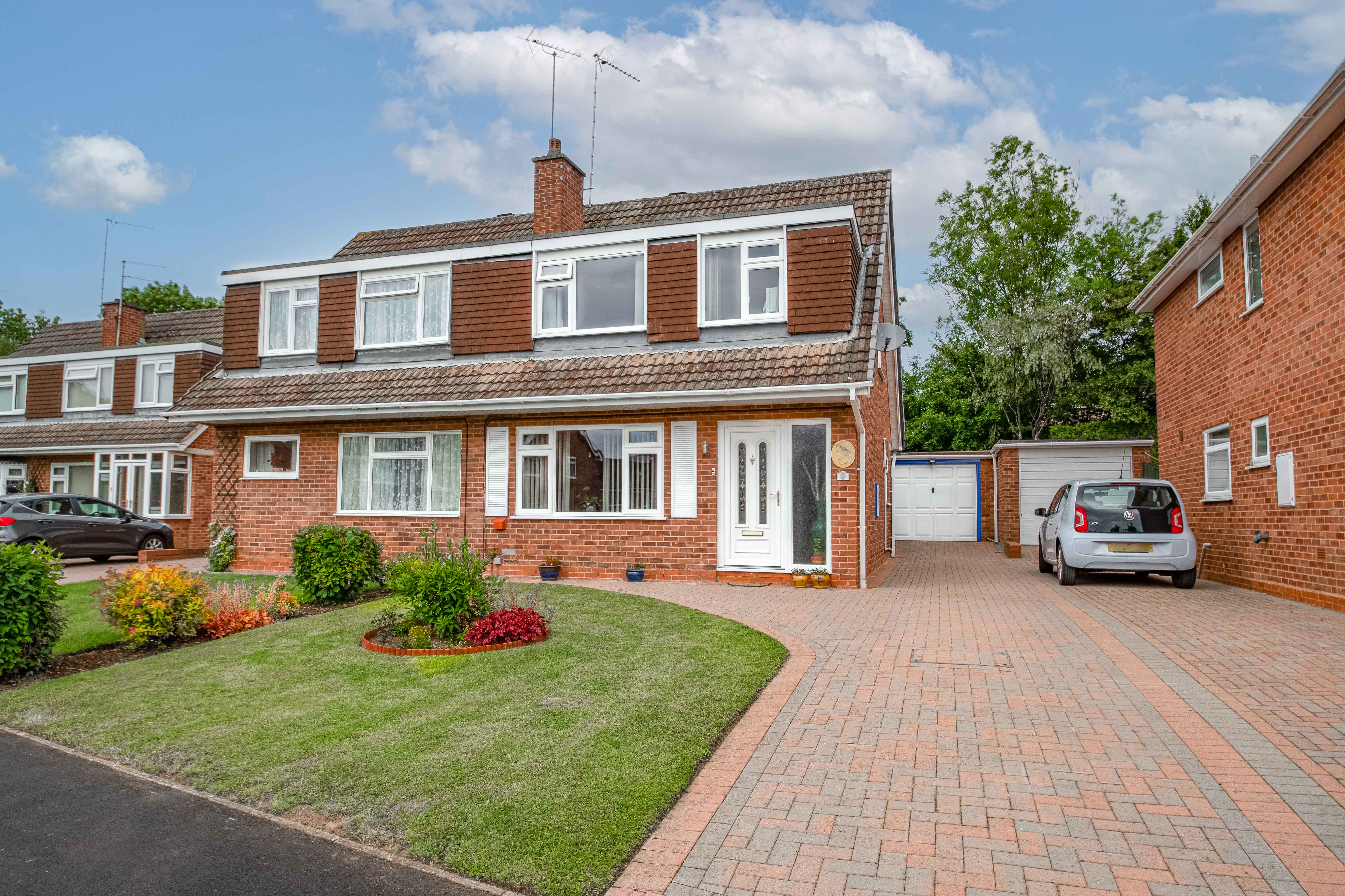 3 bed house for sale in Bodenham Close, Redditch  - Property Image 1