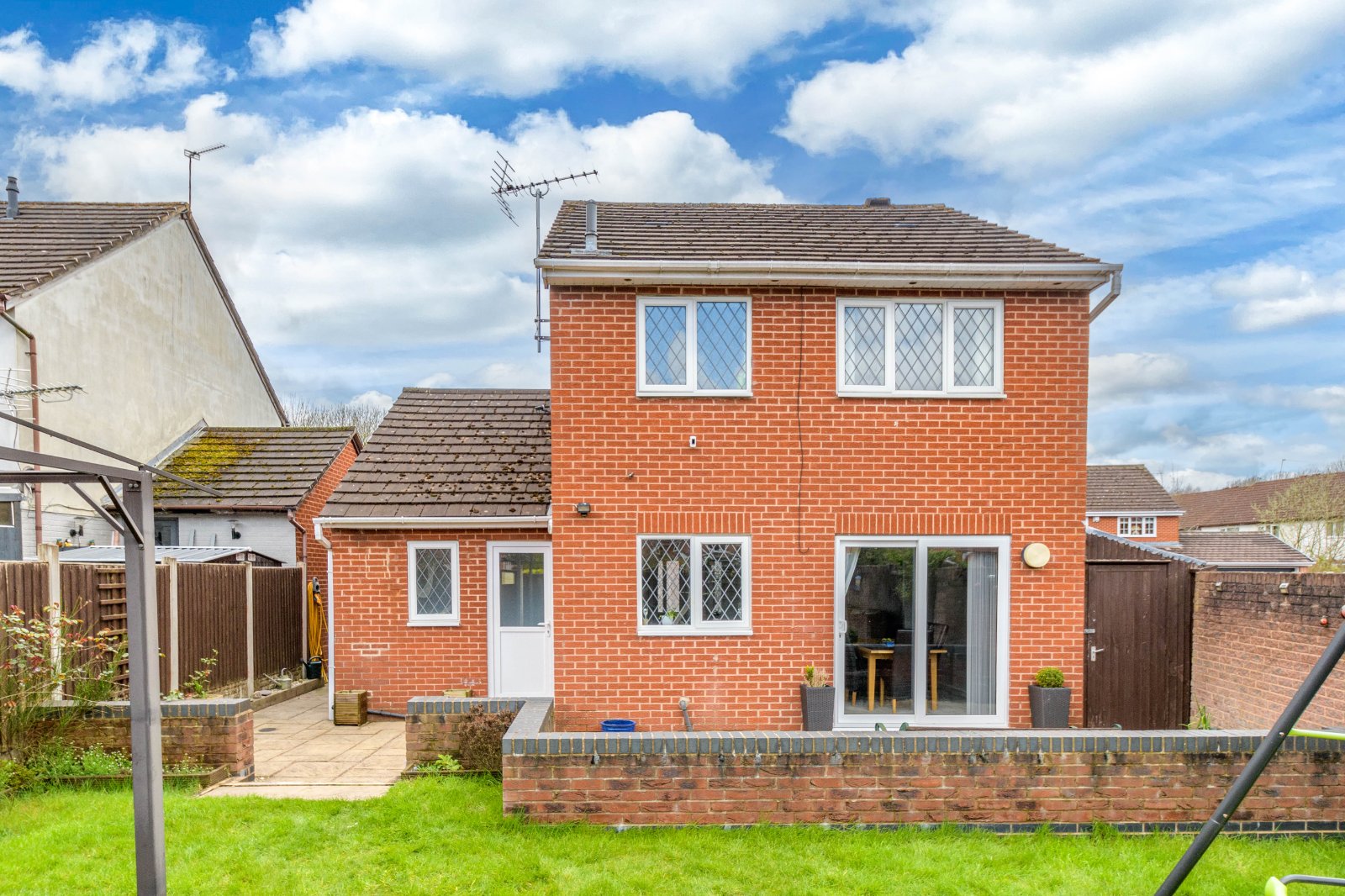 4 bed house for sale in Foxcote Close, Redditch  - Property Image 13