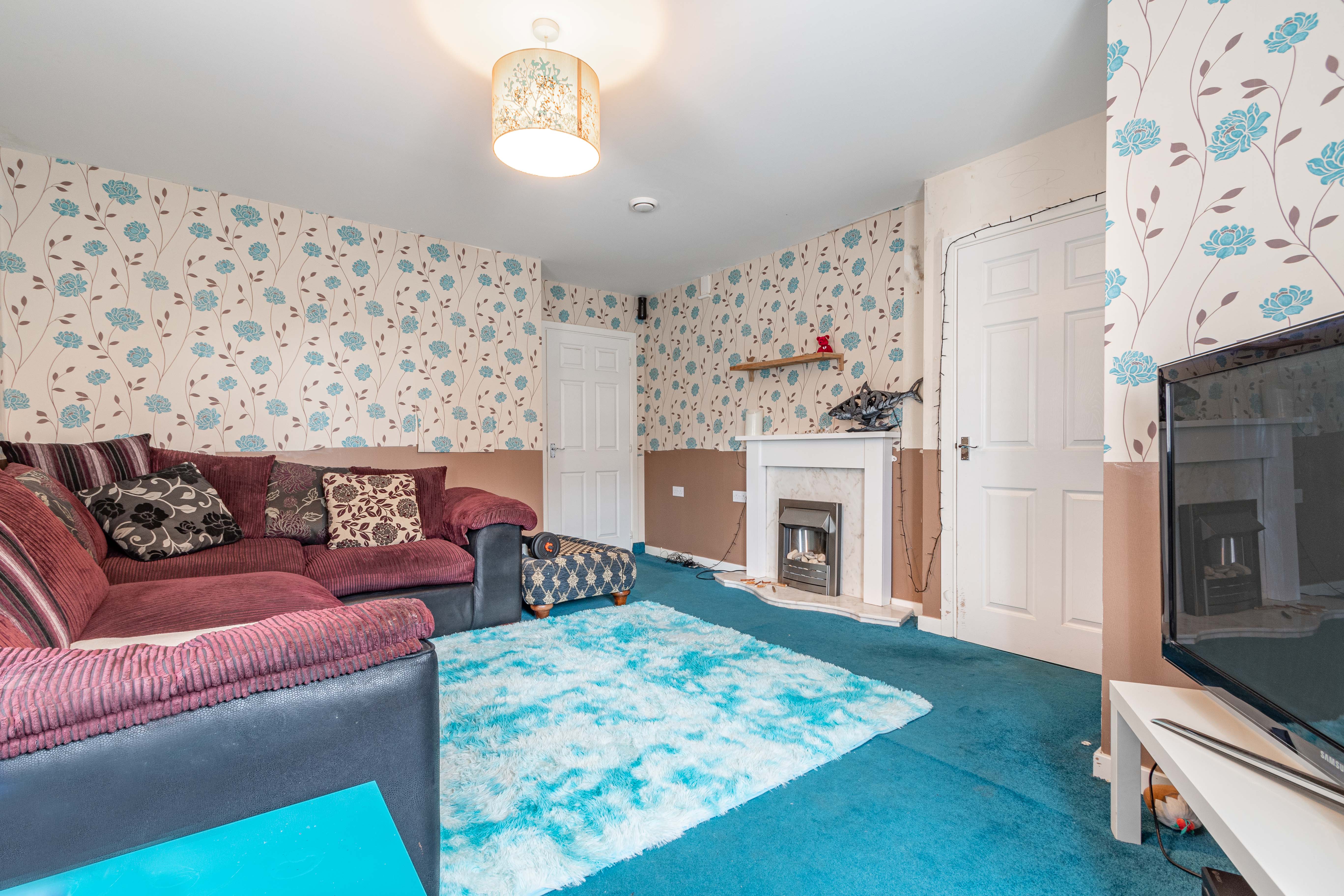 3 bed house for sale in Dovecote Close, Brockhill 2