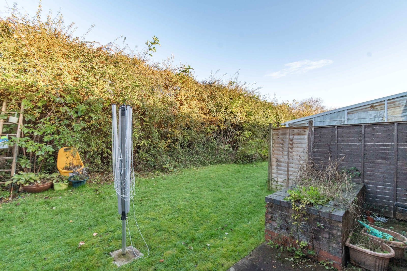 2 bed bungalow for sale in Naseby Close, Church Hill North 11