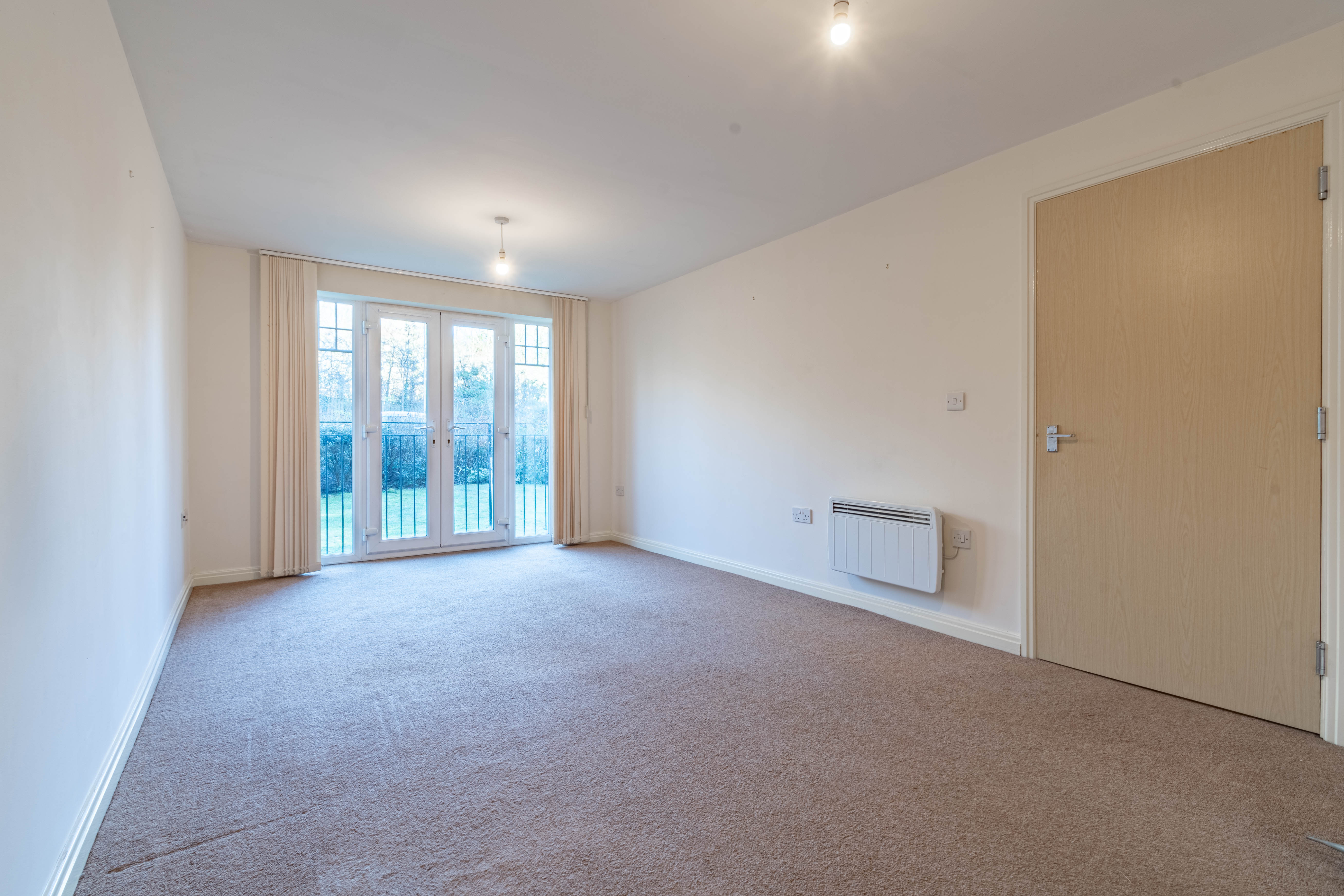 2 bed apartment for sale in Hedgerow Close, Greenlands 1