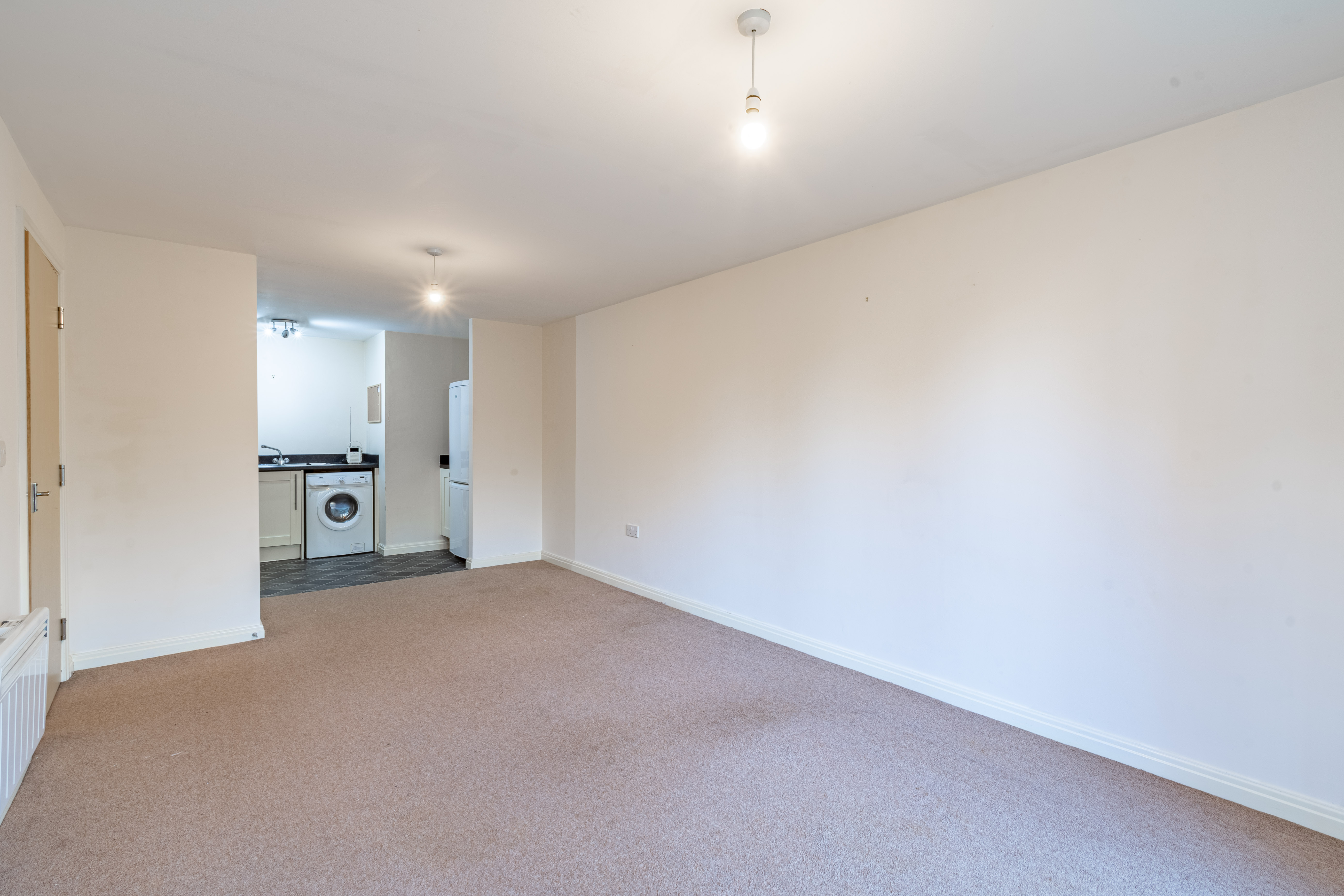 2 bed apartment for sale in Hedgerow Close, Greenlands  - Property Image 3