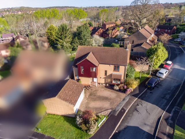 4 bed house for sale in Brookfield Close, Hunt End 23