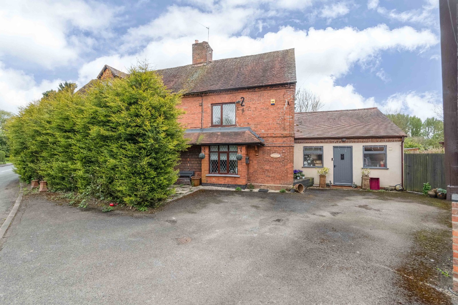 4 bed cottage for sale in Beoley Lane, Beoley  - Property Image 1