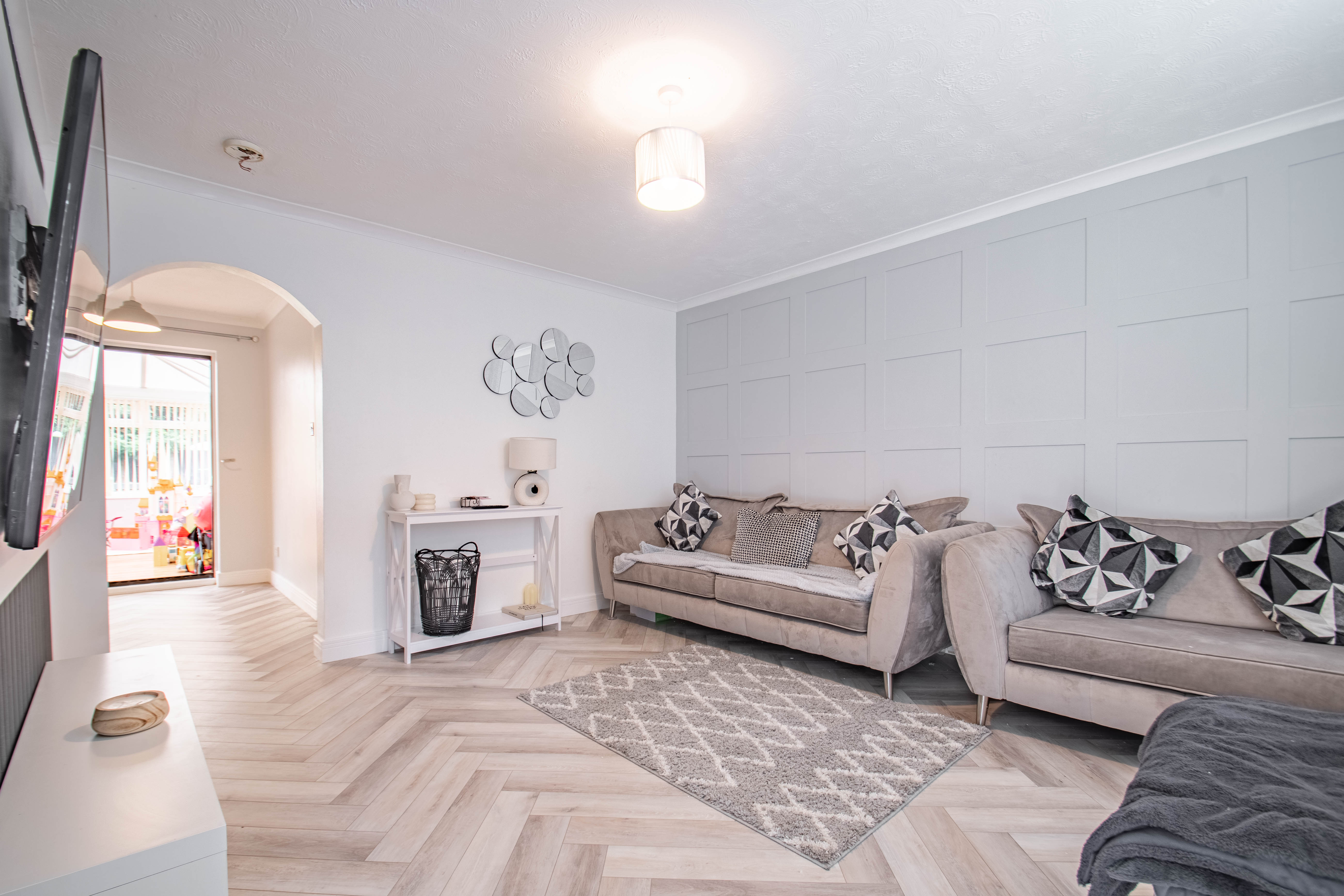 3 bed house for sale in Terrys Close, Redditch 5