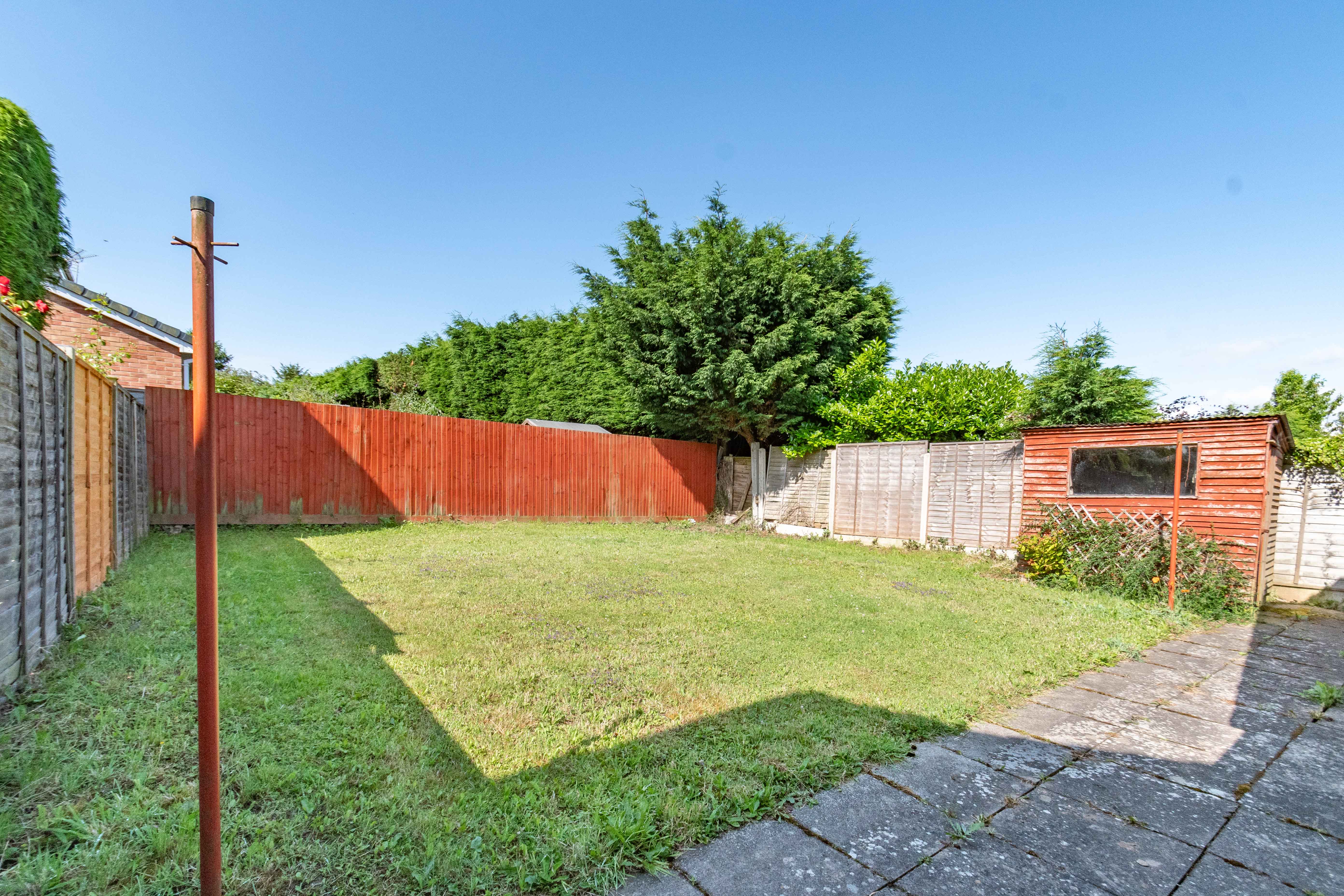 2 bed bungalow for sale in Sydnall Close, Redditch 9