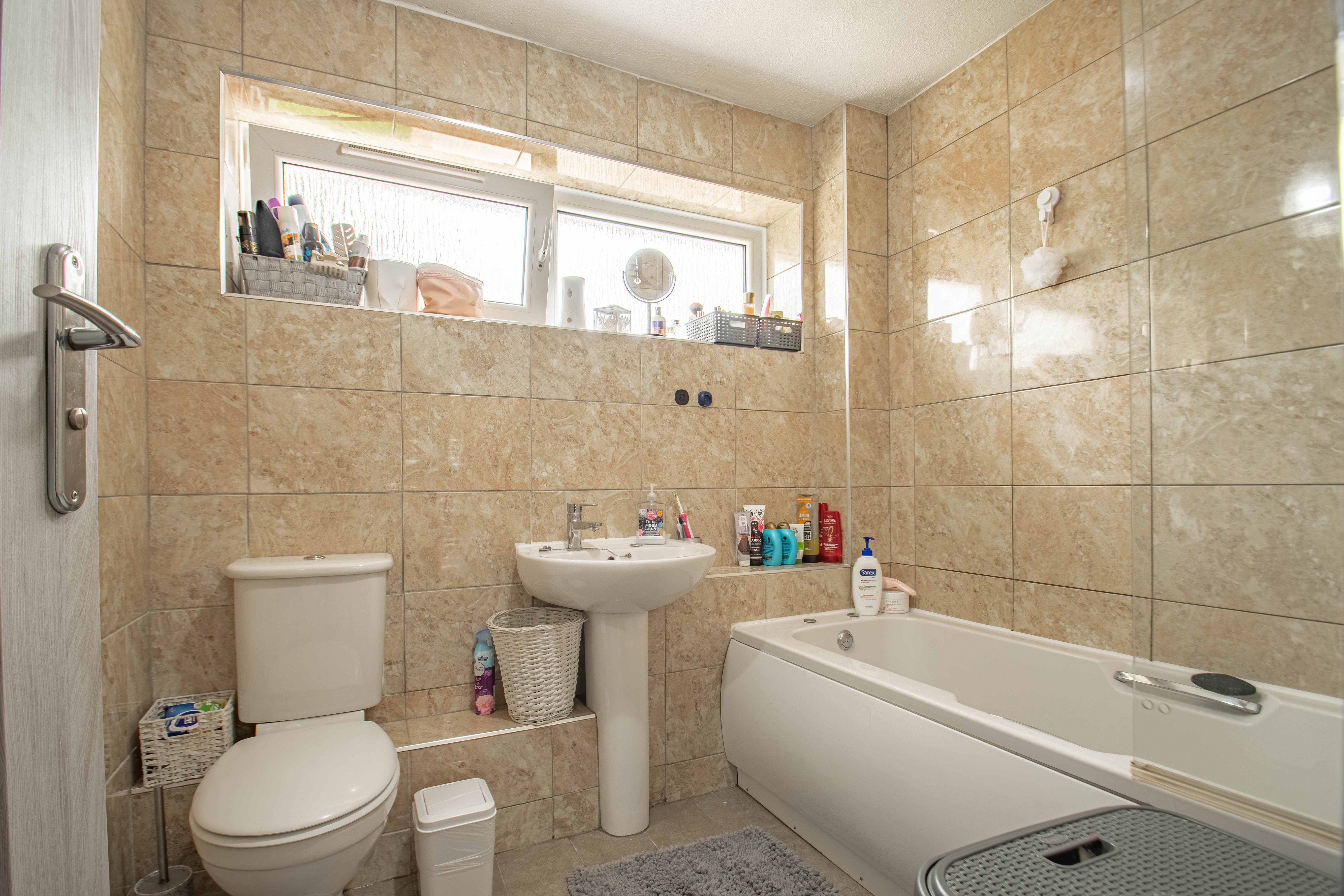 3 bed house for sale in Stapleton Close, Redditch  - Property Image 11